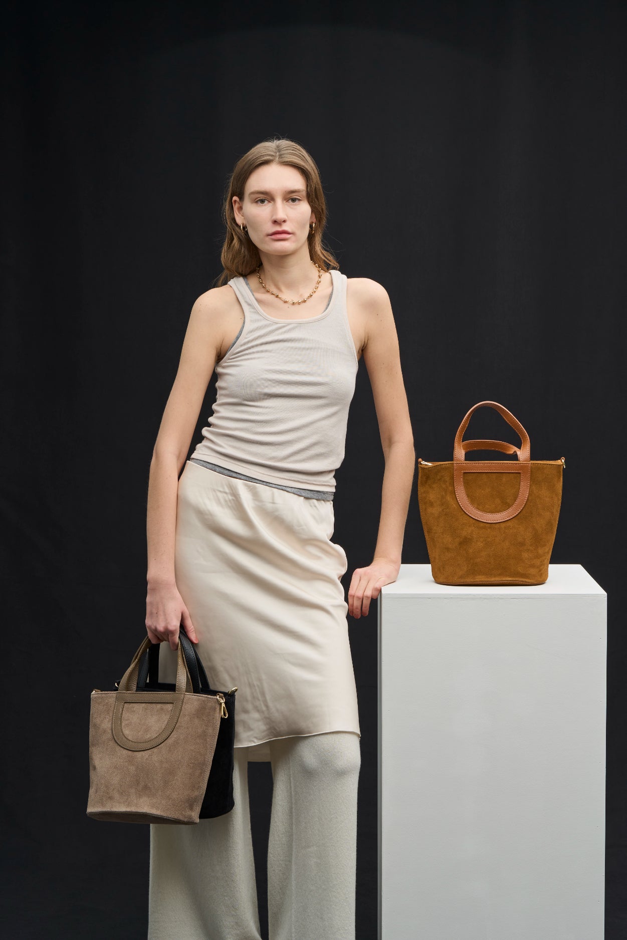 【MILLELA FIRENZE】スエードバケツバッグ