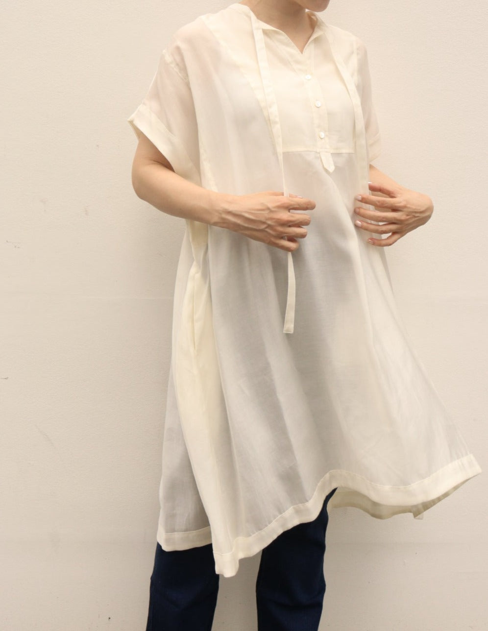 【ACUTA アクータ】タイデザインチュニックブラウス
