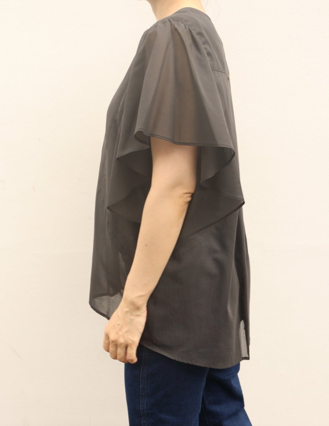 【ACUTA アクータ】ラッフルスリーブブラウス