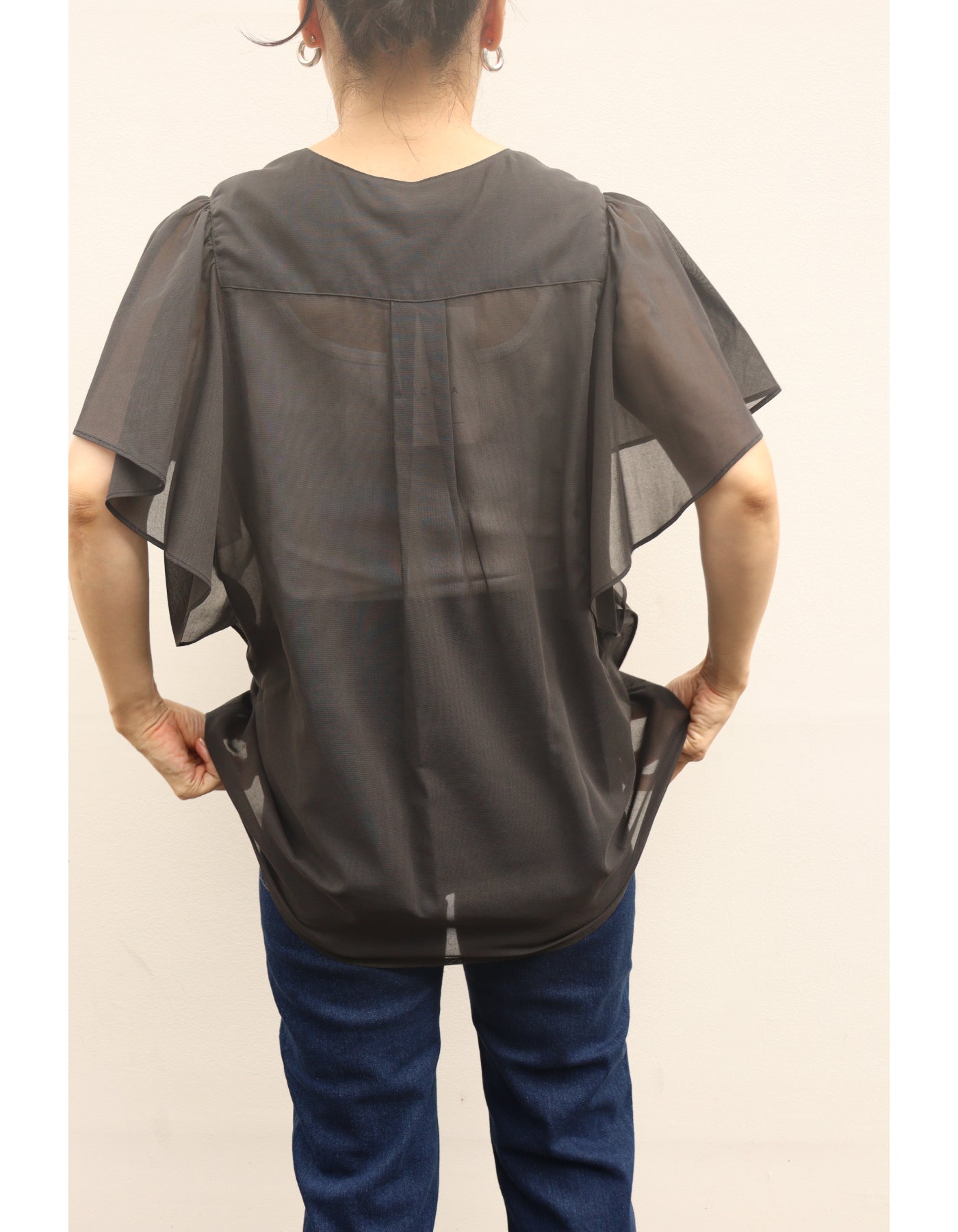 【ACUTA アクータ】ラッフルスリーブブラウス