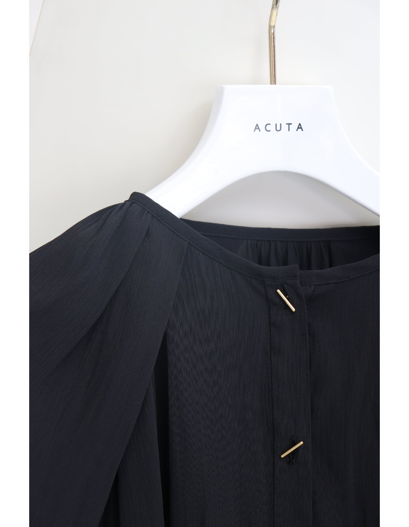 【ACUTA アクータ】楊柳ケープブラウス