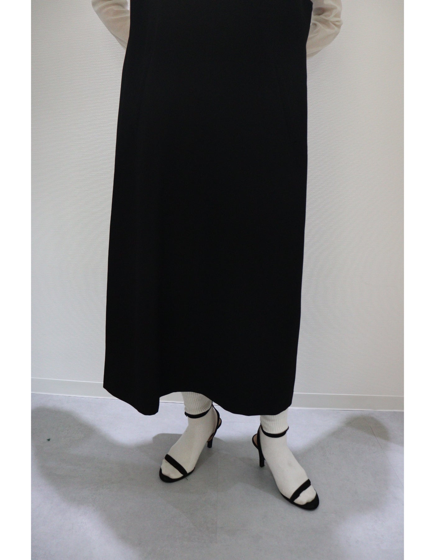 【ACUTA アクータ】ダブルクロスキーネックジャンスカ