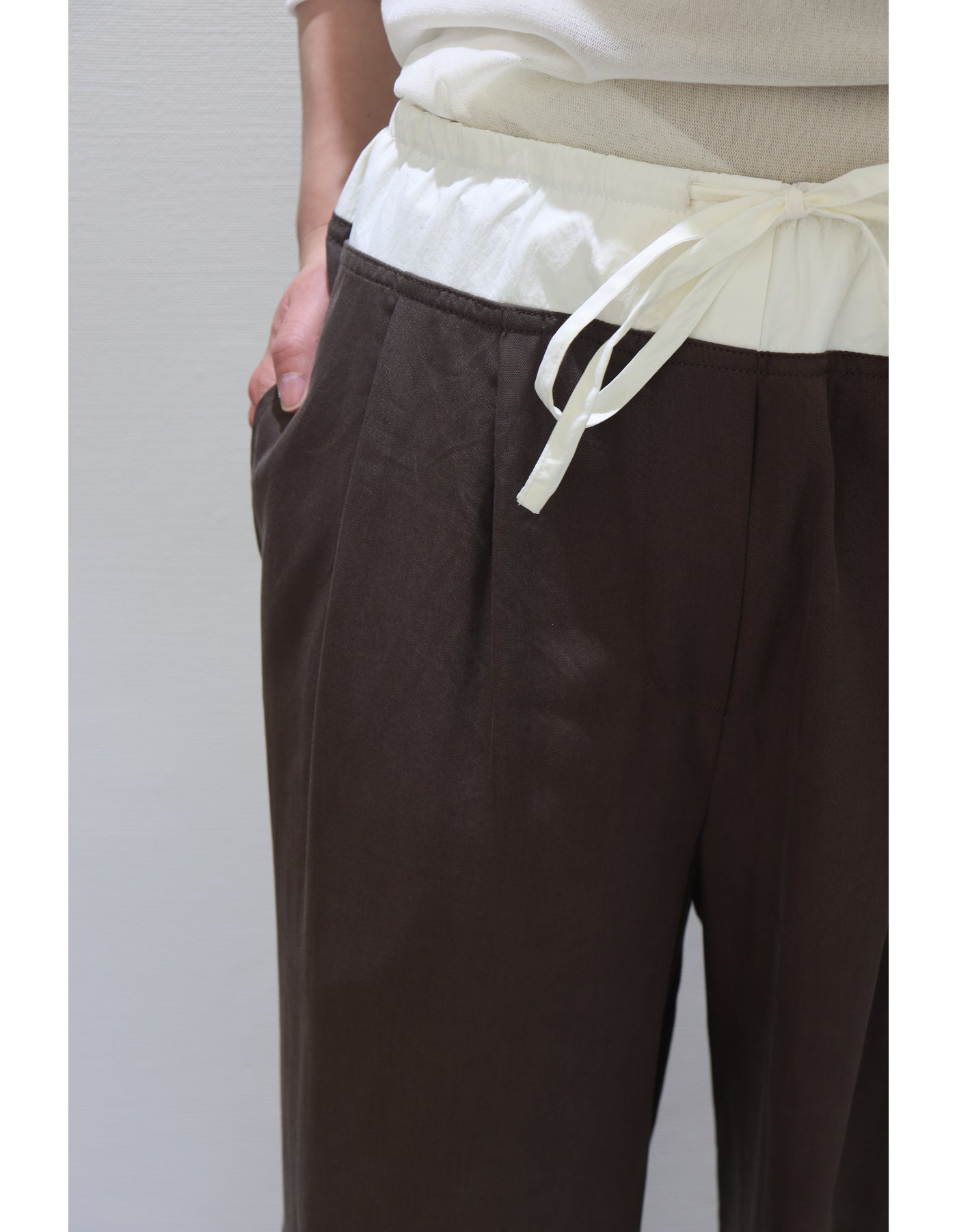 【ACUTA アクータ】ウエスト切替パンツ