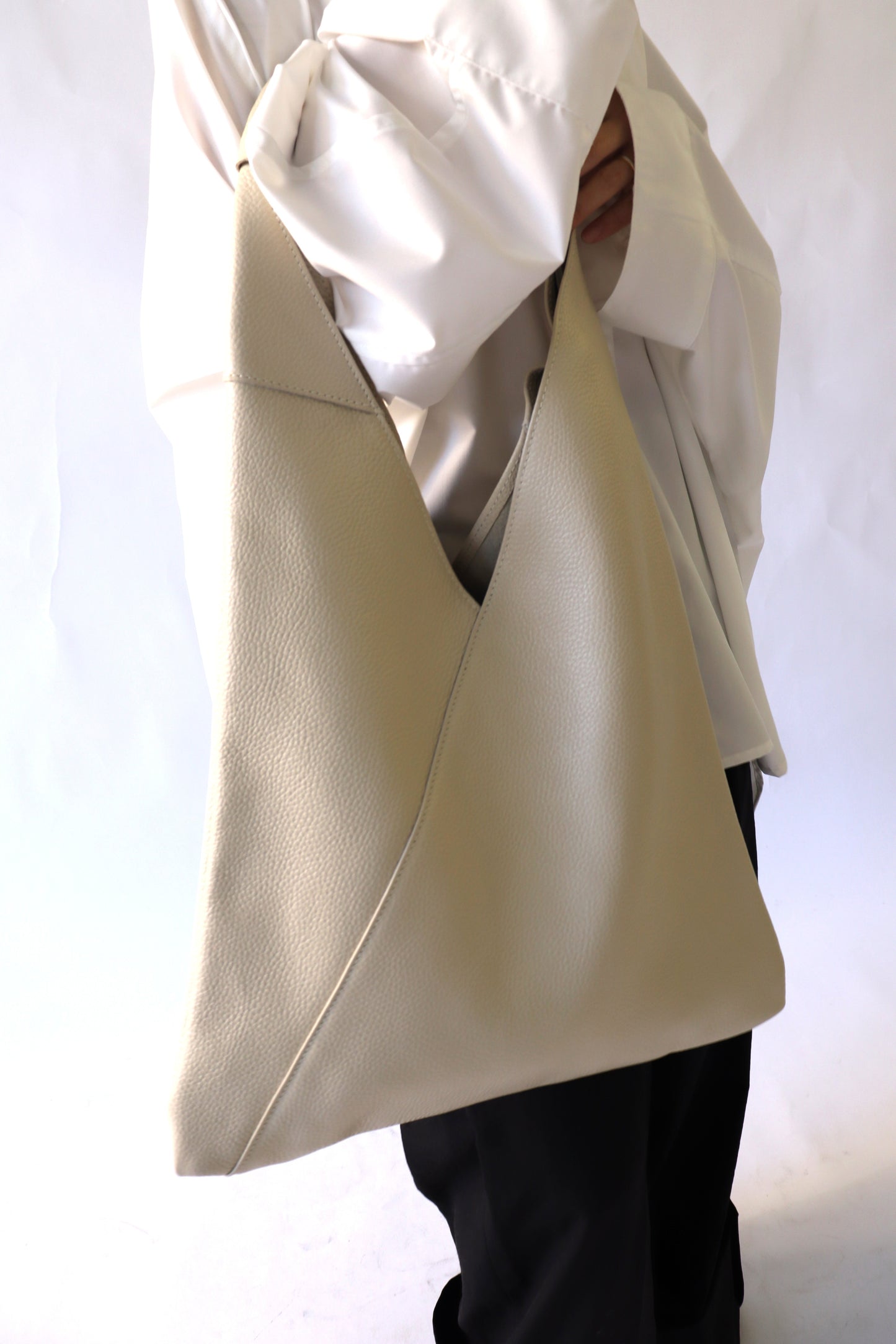 【MILLELA FIRENZE】【PREORDER】トライアングルミディバッグ