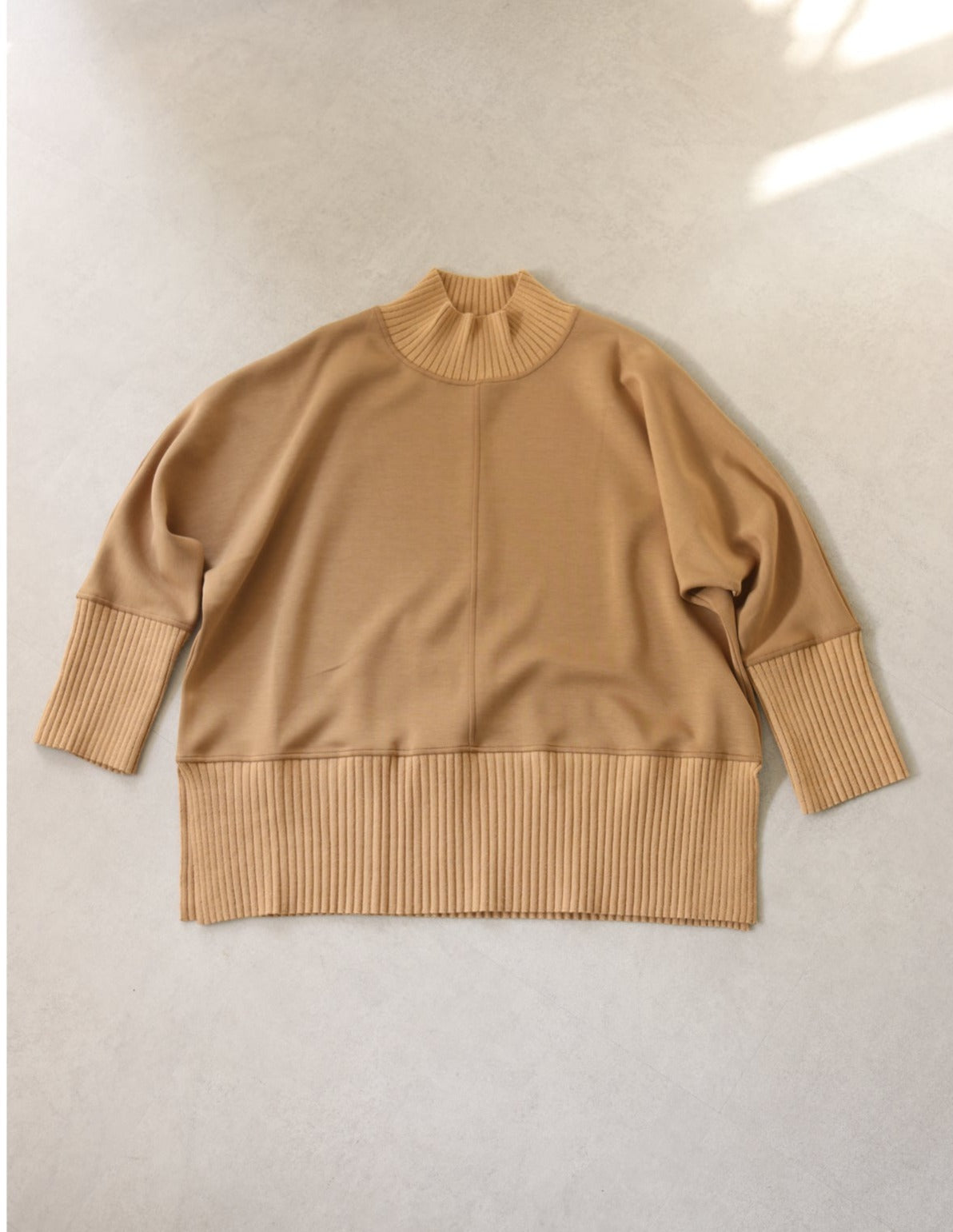 【ACUTA アクータ】リブ×カットソートップス