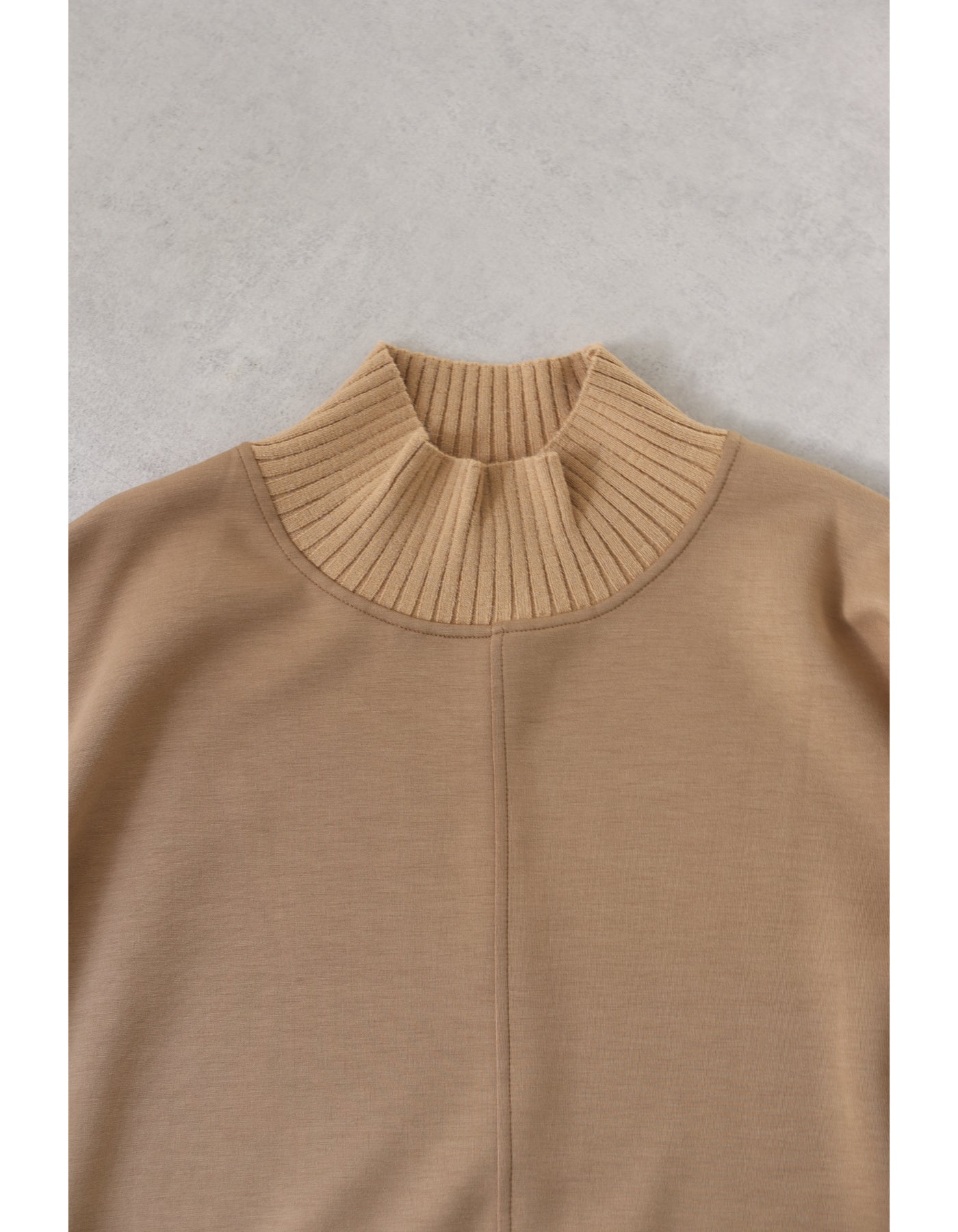 【ACUTA アクータ】リブ×カットソートップス