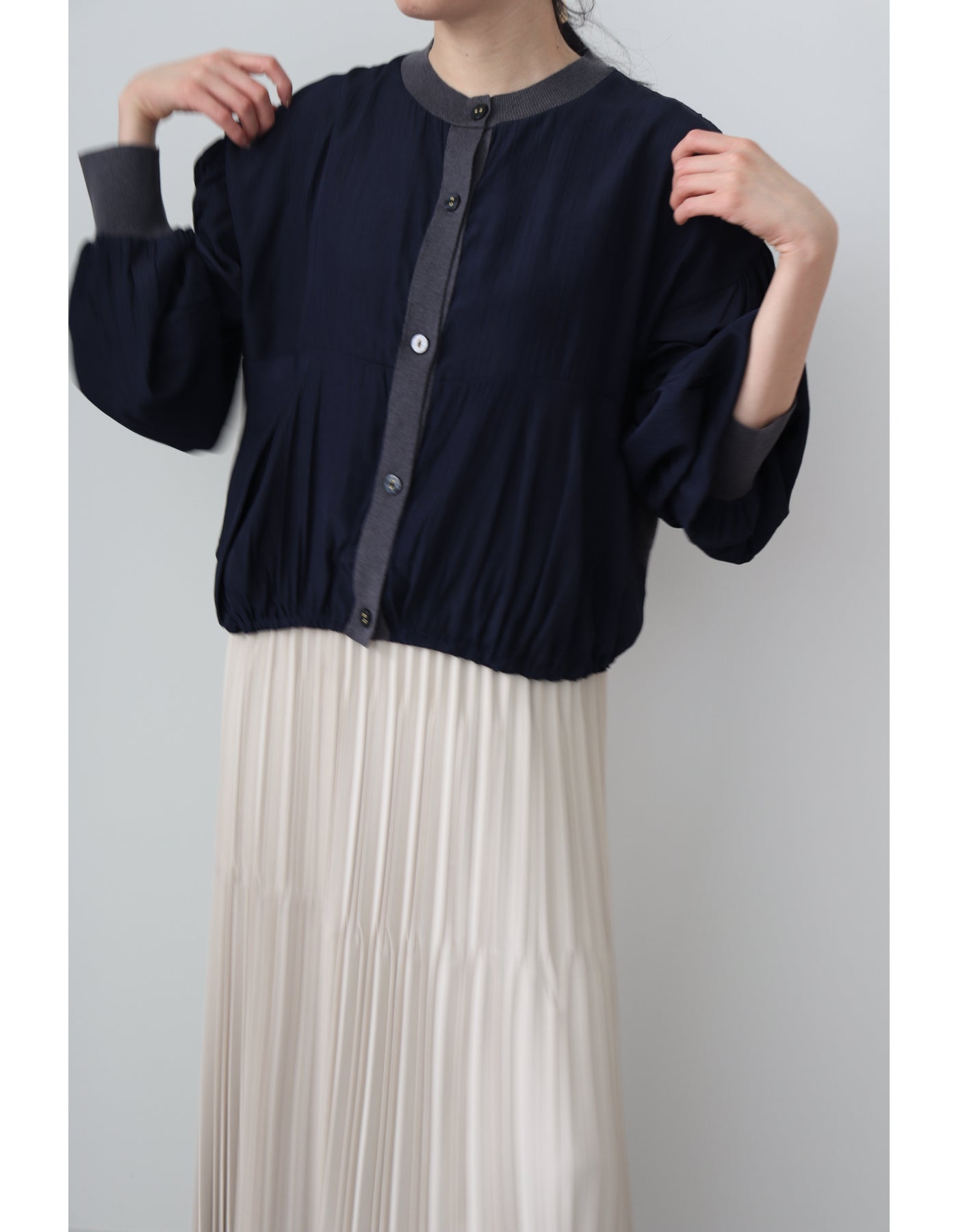 【ACUTA アクータ】布帛×クレリックドッキングカーディガン