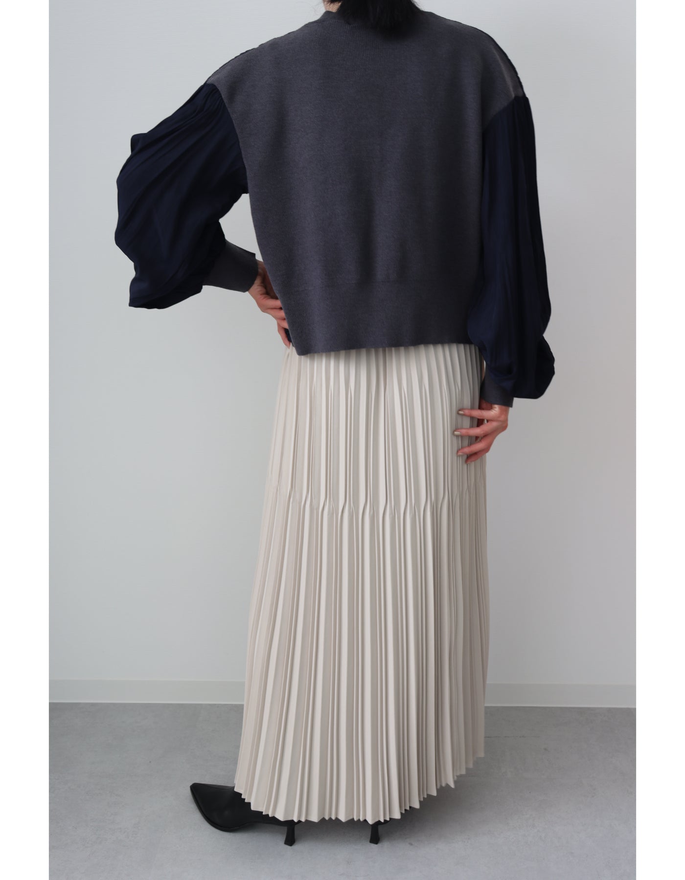 【ACUTA アクータ】布帛×クレリックドッキングカーディガン