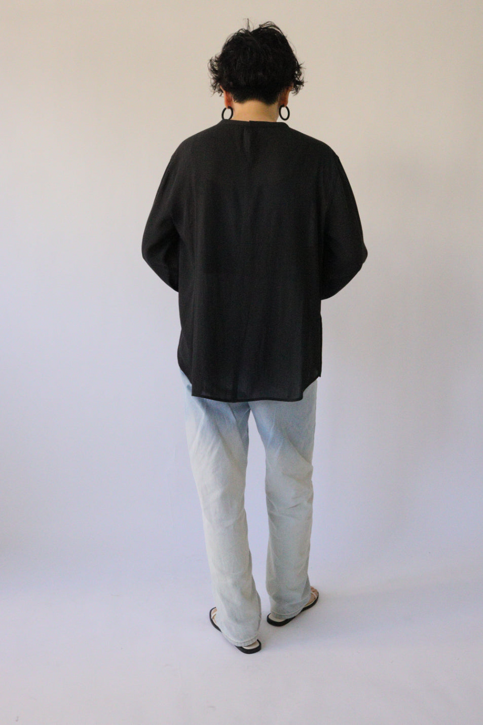 【ACUTA】スプリットジョーゼットTブラウス