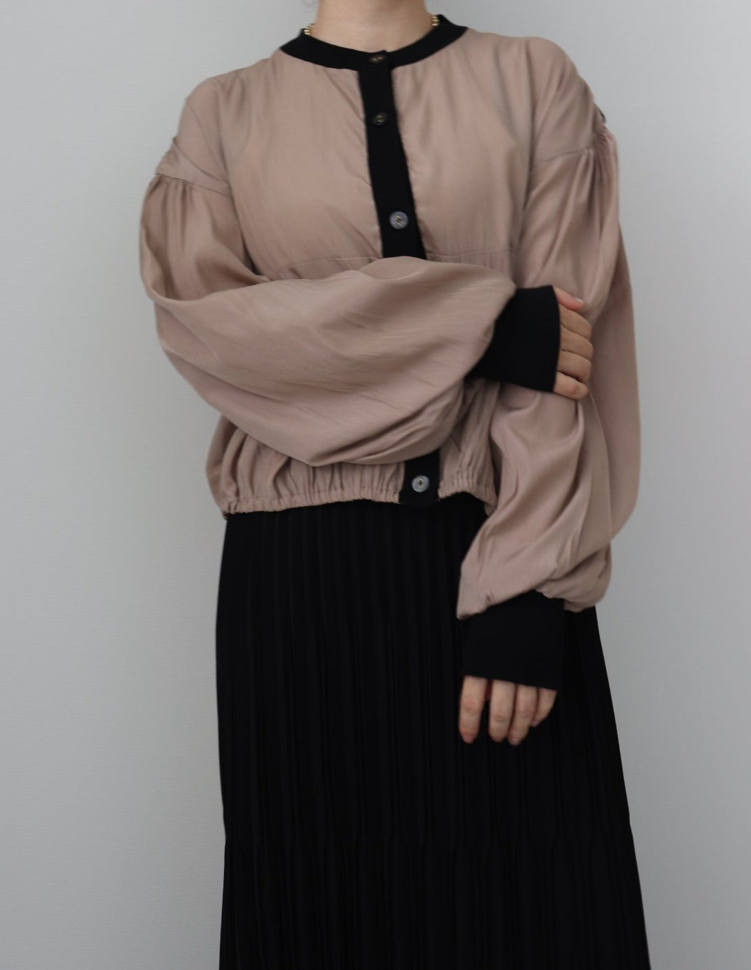 【ACUTA アクータ】布帛×クレリックドッキングカーディガン