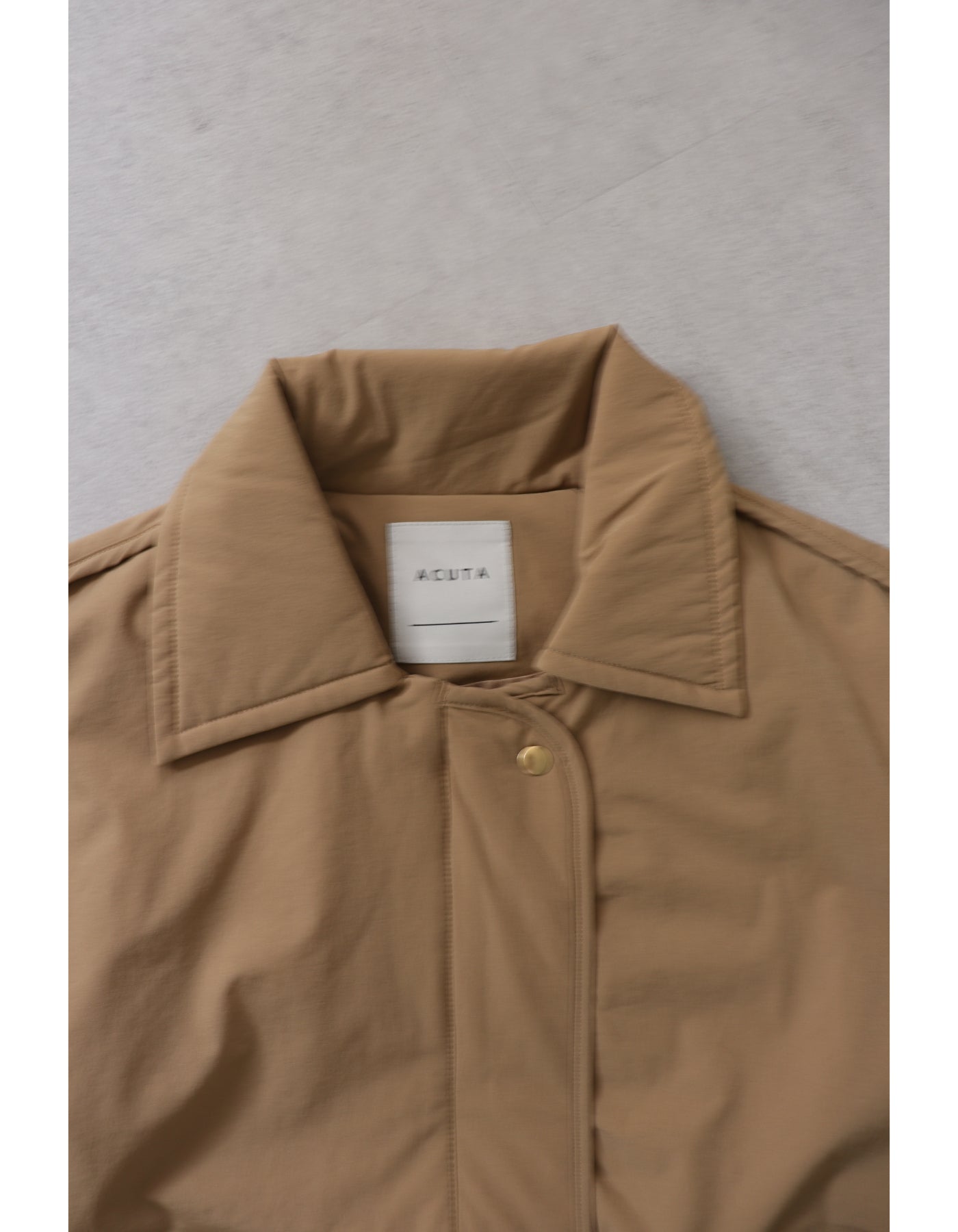 【ACUTA アクータ】中綿シームレスハーフコート