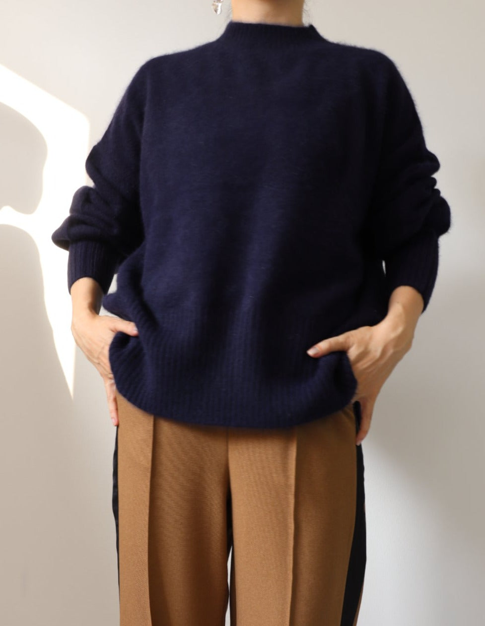 【ACUTA アクータ】フォックスウールボトルネックニット