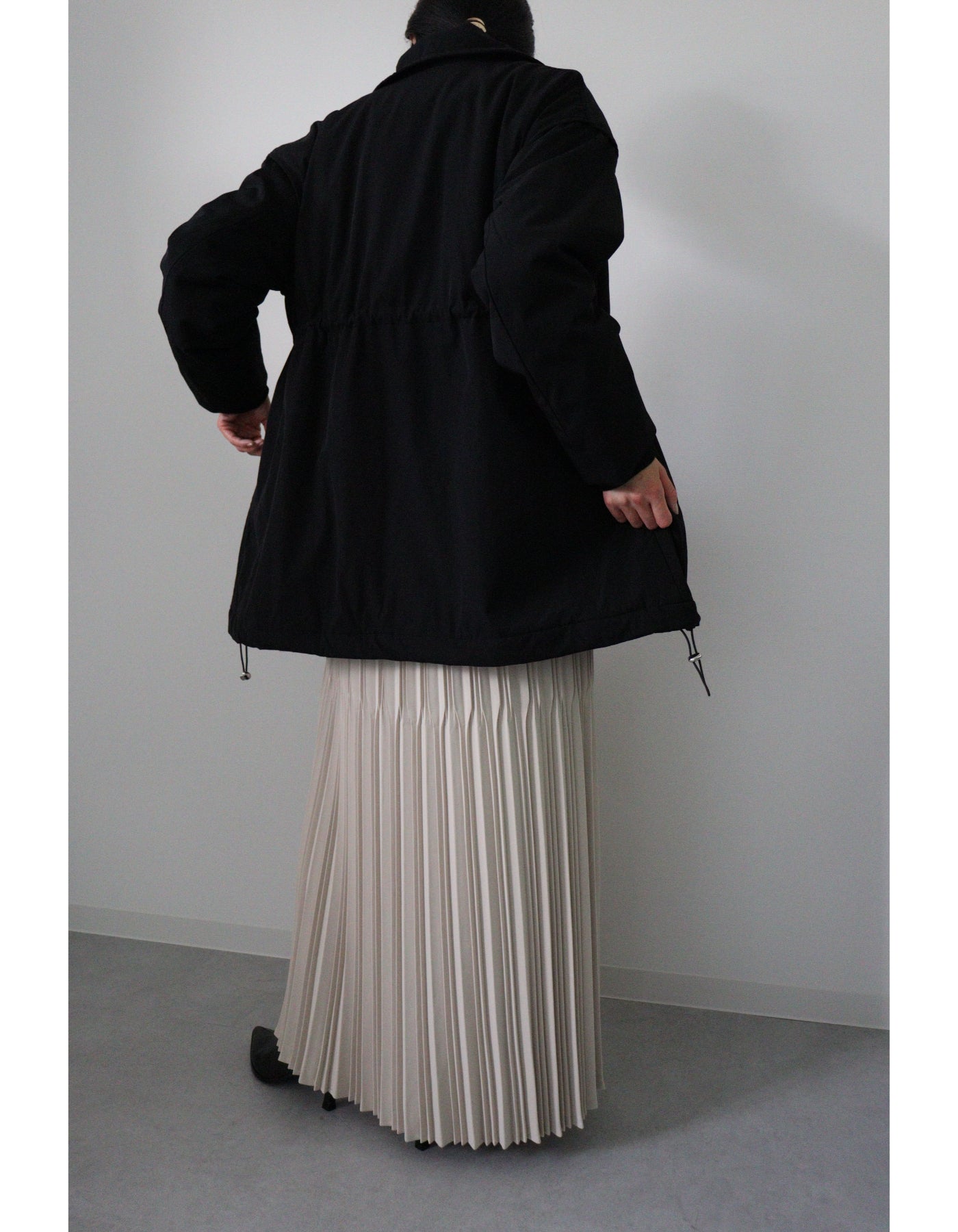 【ACUTA アクータ】中綿シームレスハーフコート