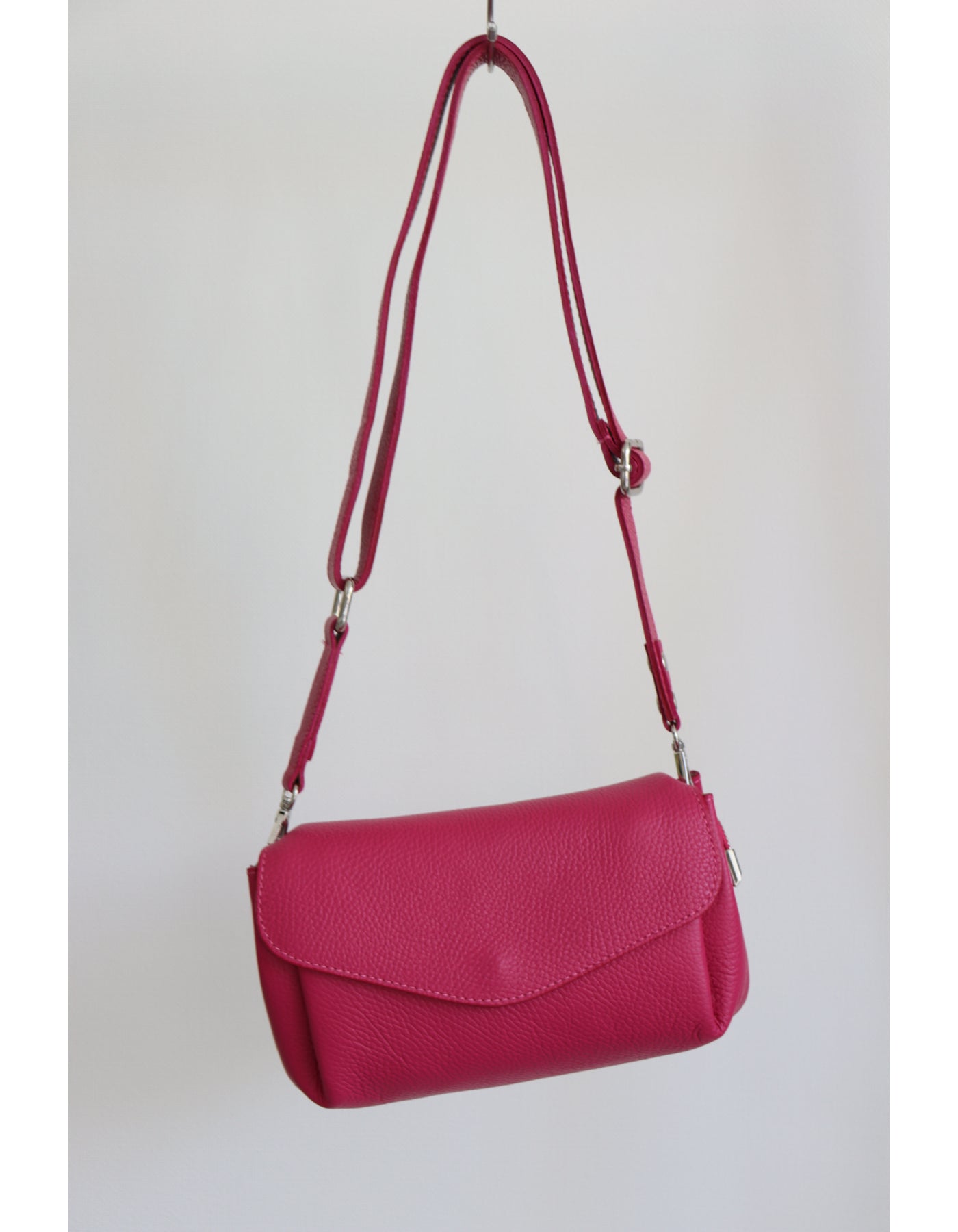【MILLELA FIRENZE】ワイドフラップバッグ