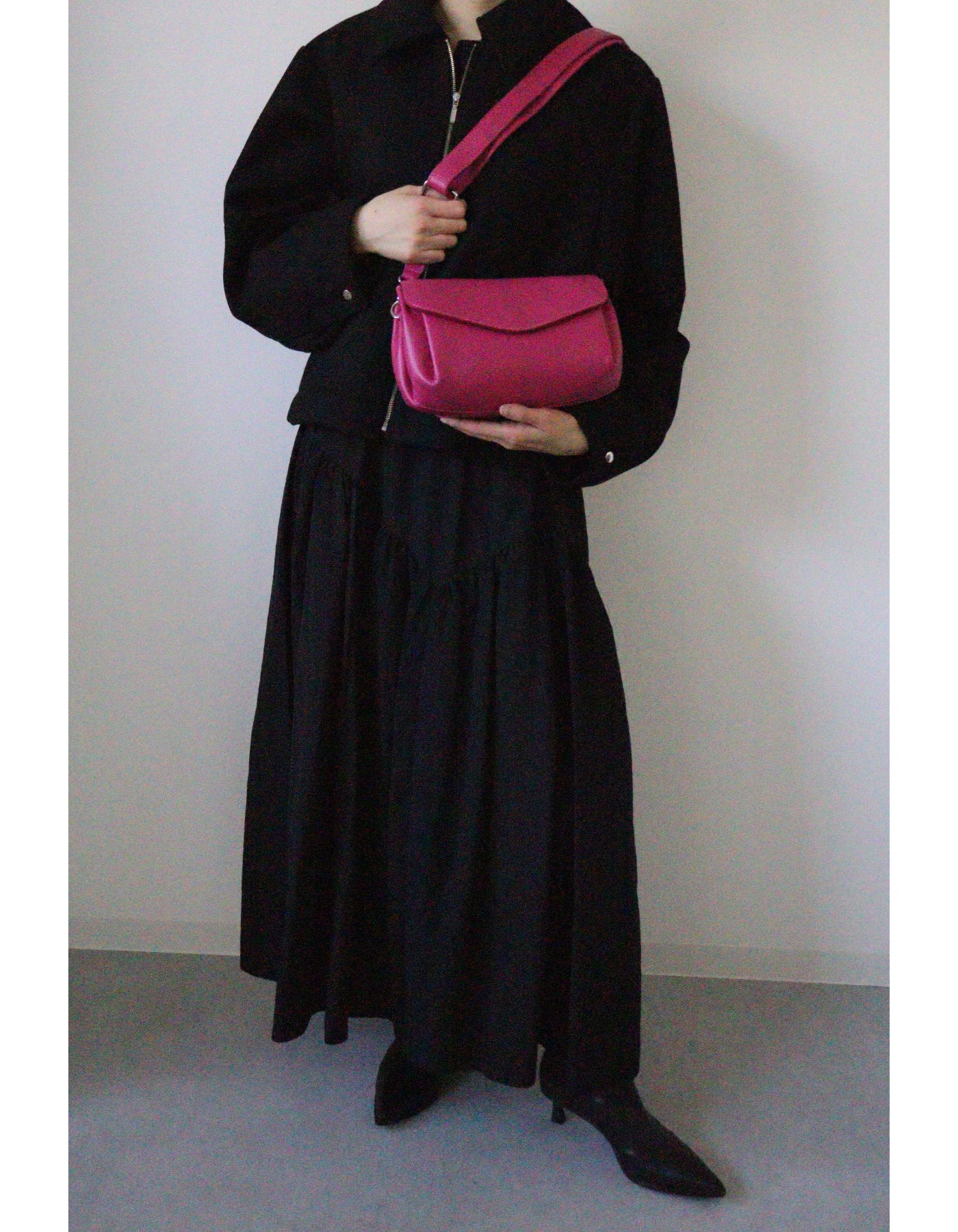 【MILLELA FIRENZE】ワイドフラップバッグ