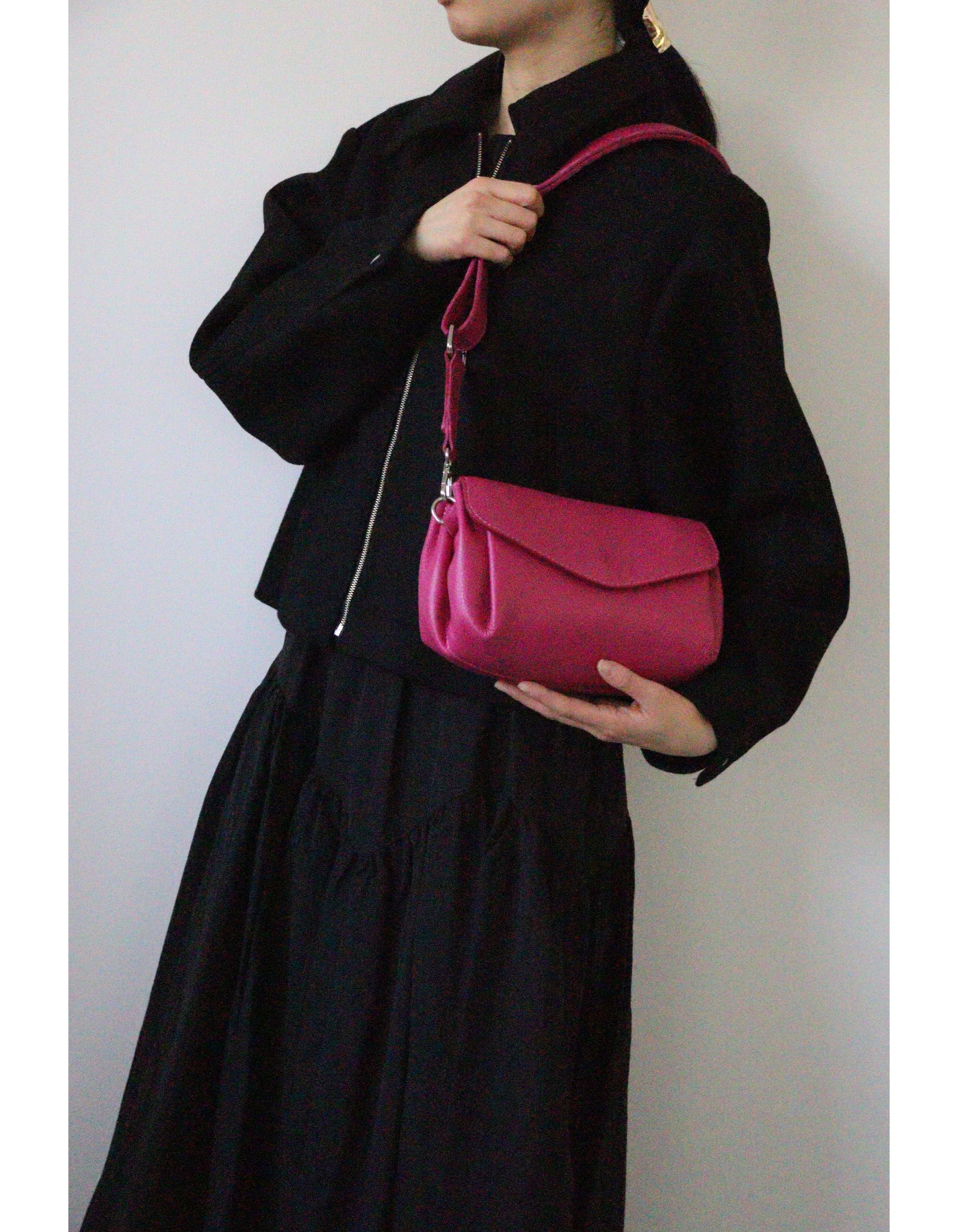 【MILLELA FIRENZE】ワイドフラップバッグ