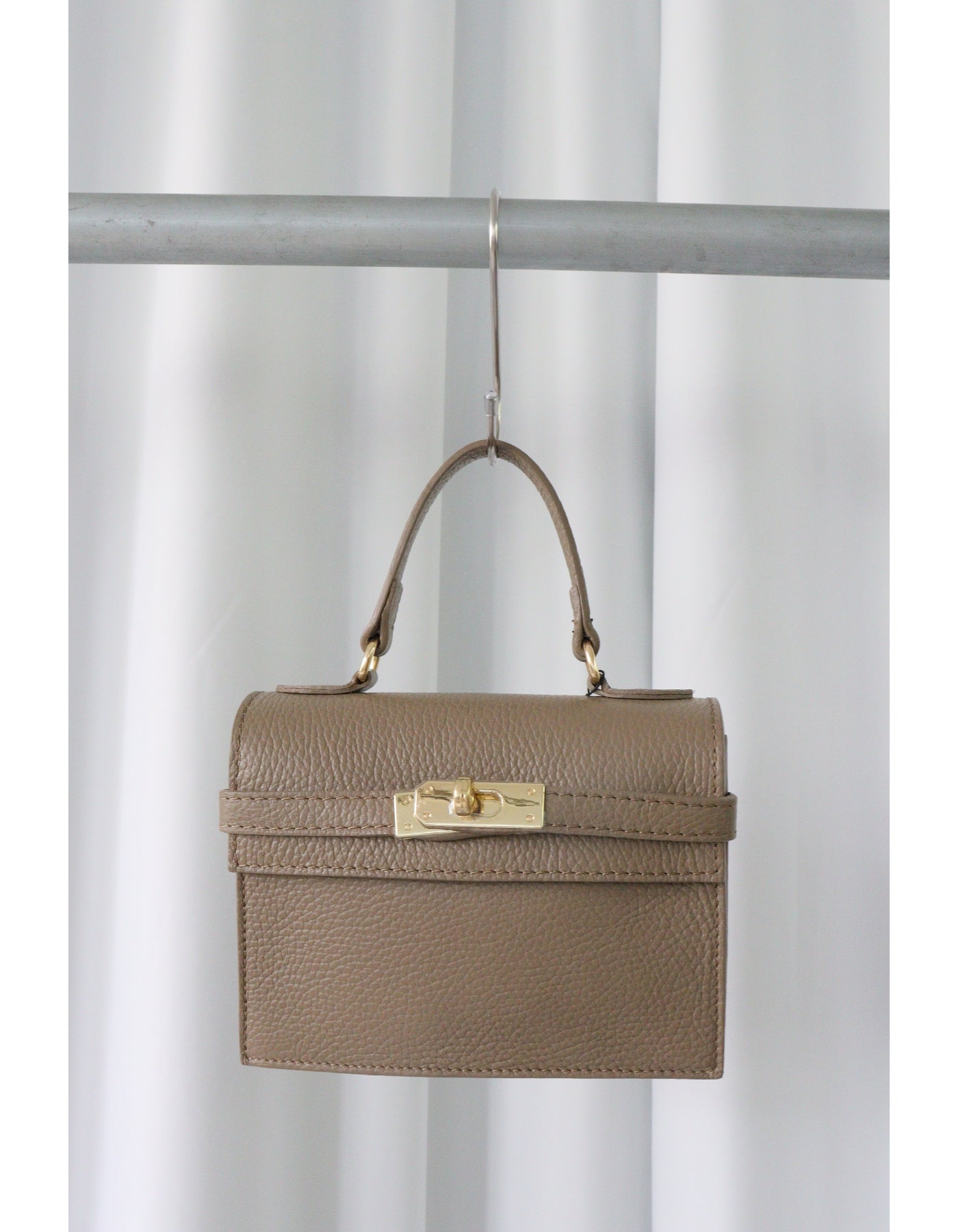 【MILLELA FIRENZE】ミニレザーバッグ