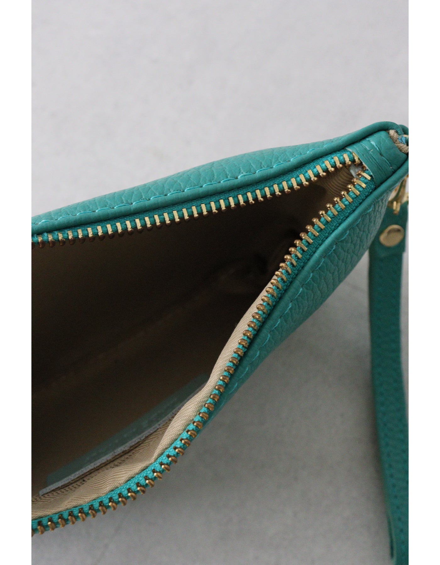 【MILLELA FIRENZE】レザークラッチ2WAYバッグ
