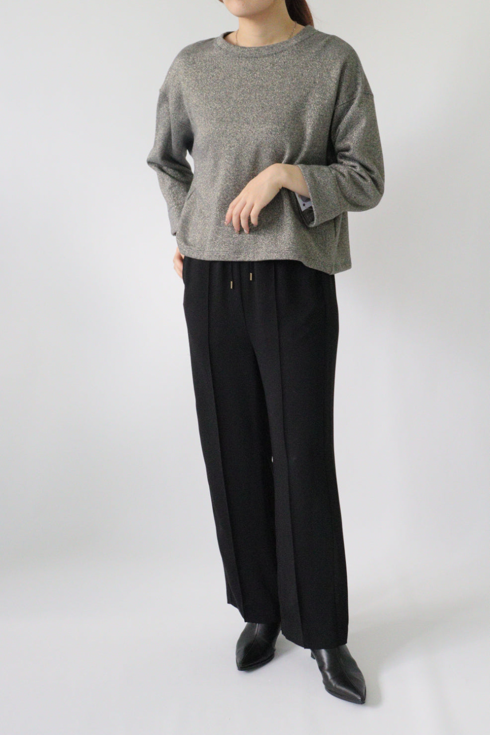 【ACUTA】裏毛グリッターカットソートップス