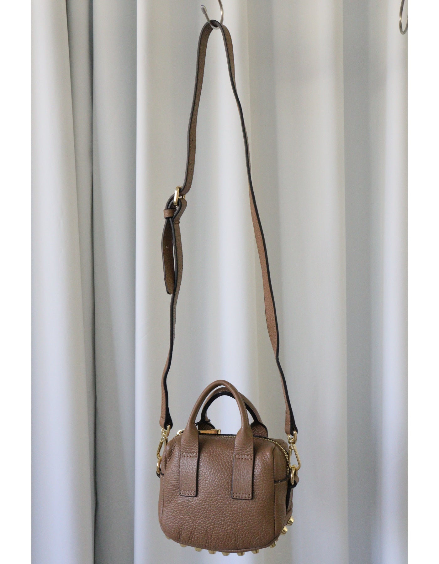 【MILLELA FIRENZE】スタッズミニバッグ