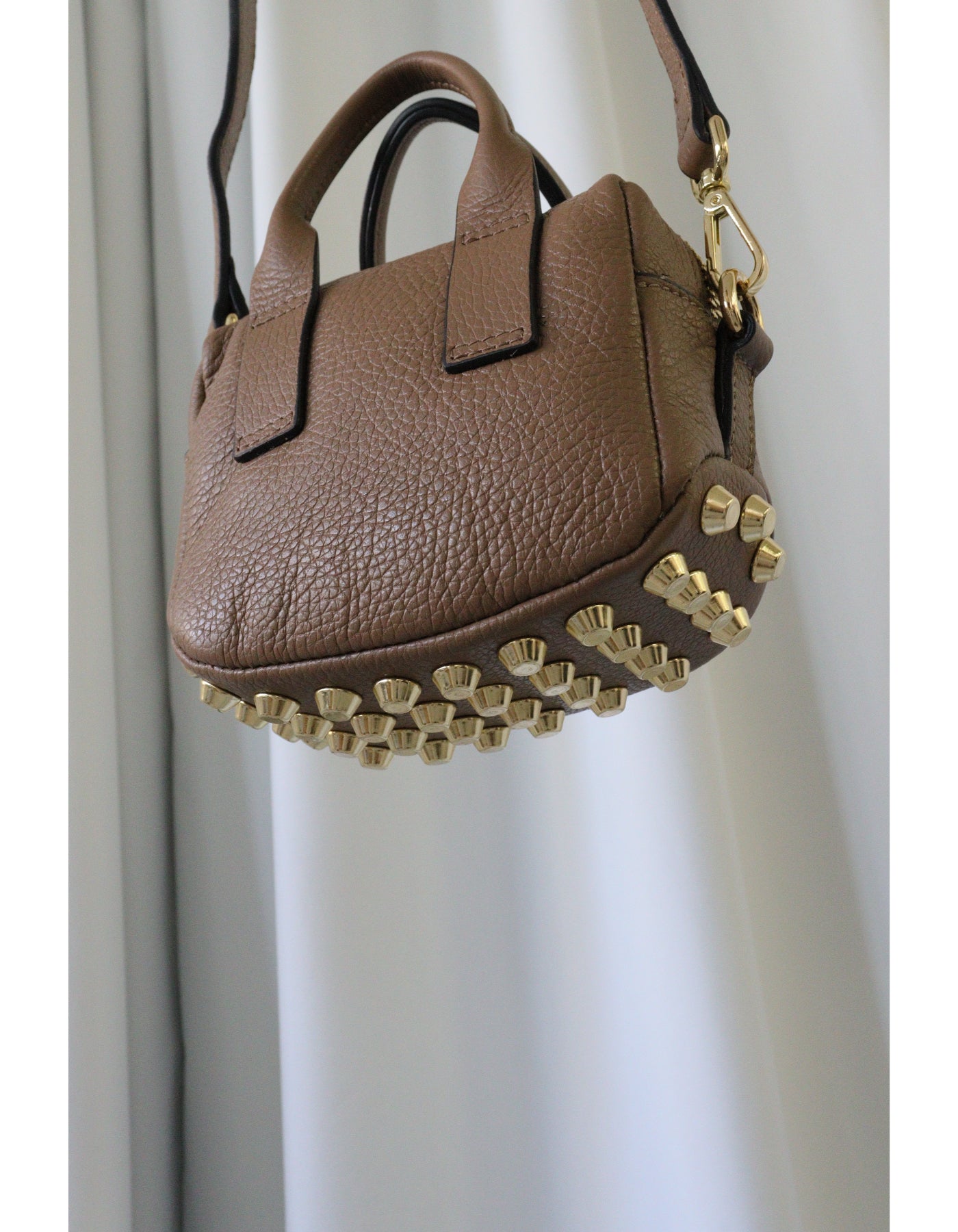 【MILLELA FIRENZE】スタッズミニバッグ