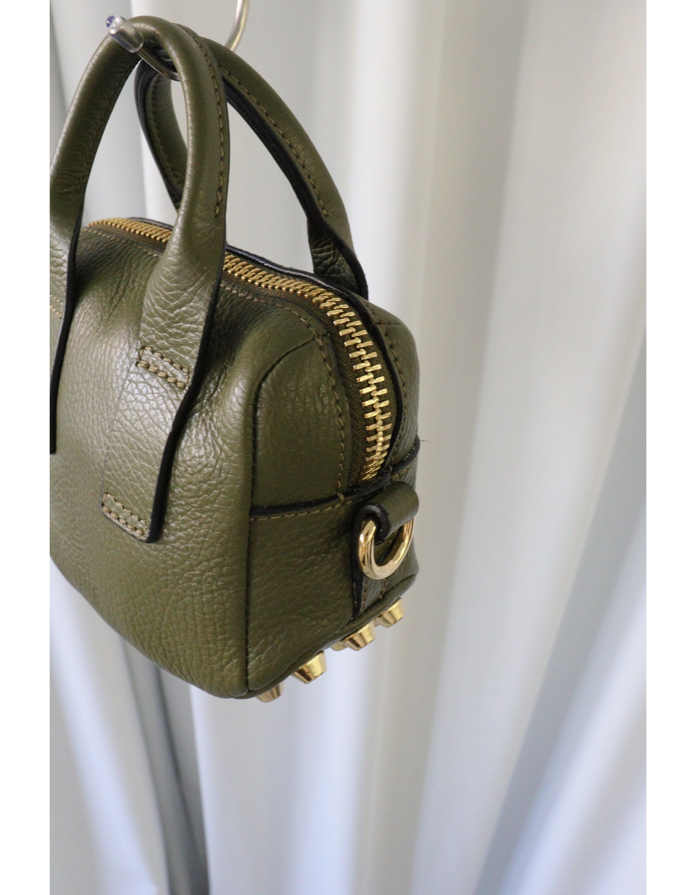 【MILLELA FIRENZE】スタッズミニバッグ