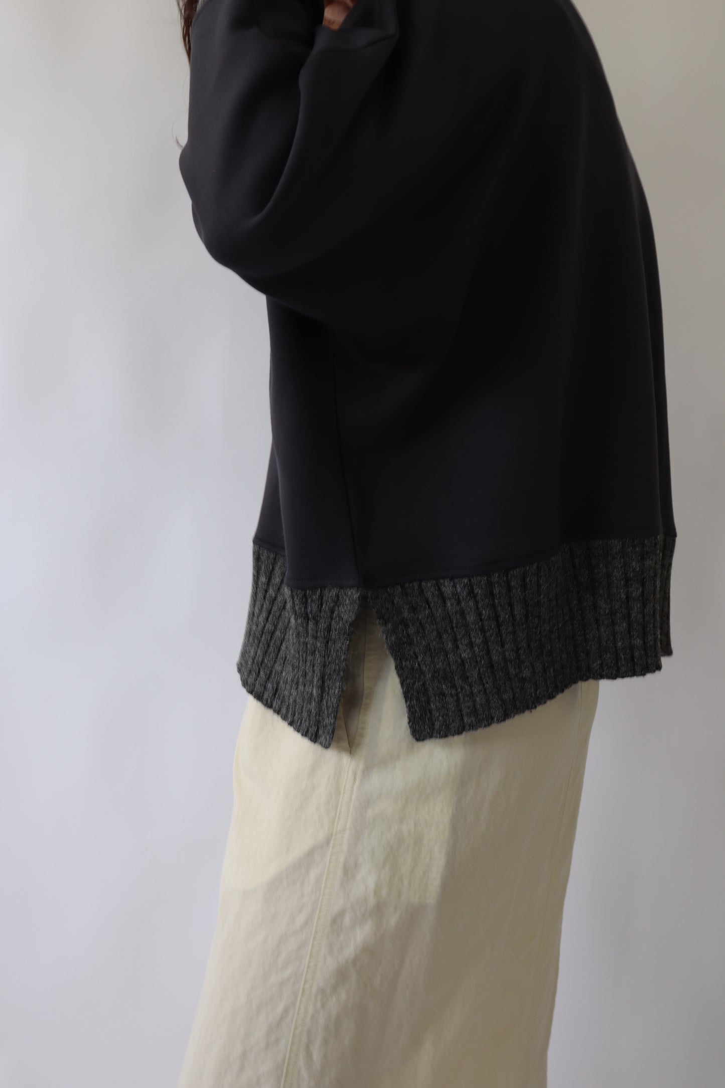 【ACUTA】ニットコンビハイネックトップス