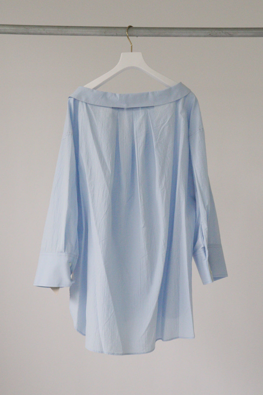 【ACUTA】ボイルローンオフショルヘンリーネックシャツ