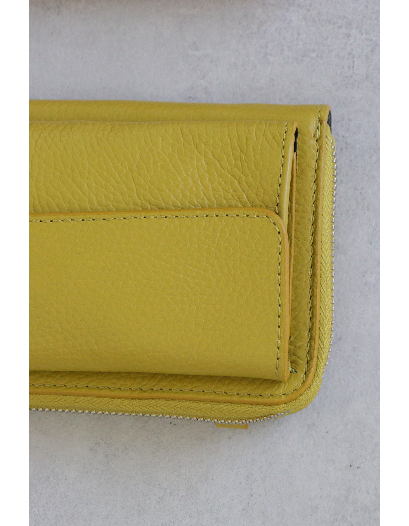 【MILLELA FIRENZE】スマホウォレットバッグ