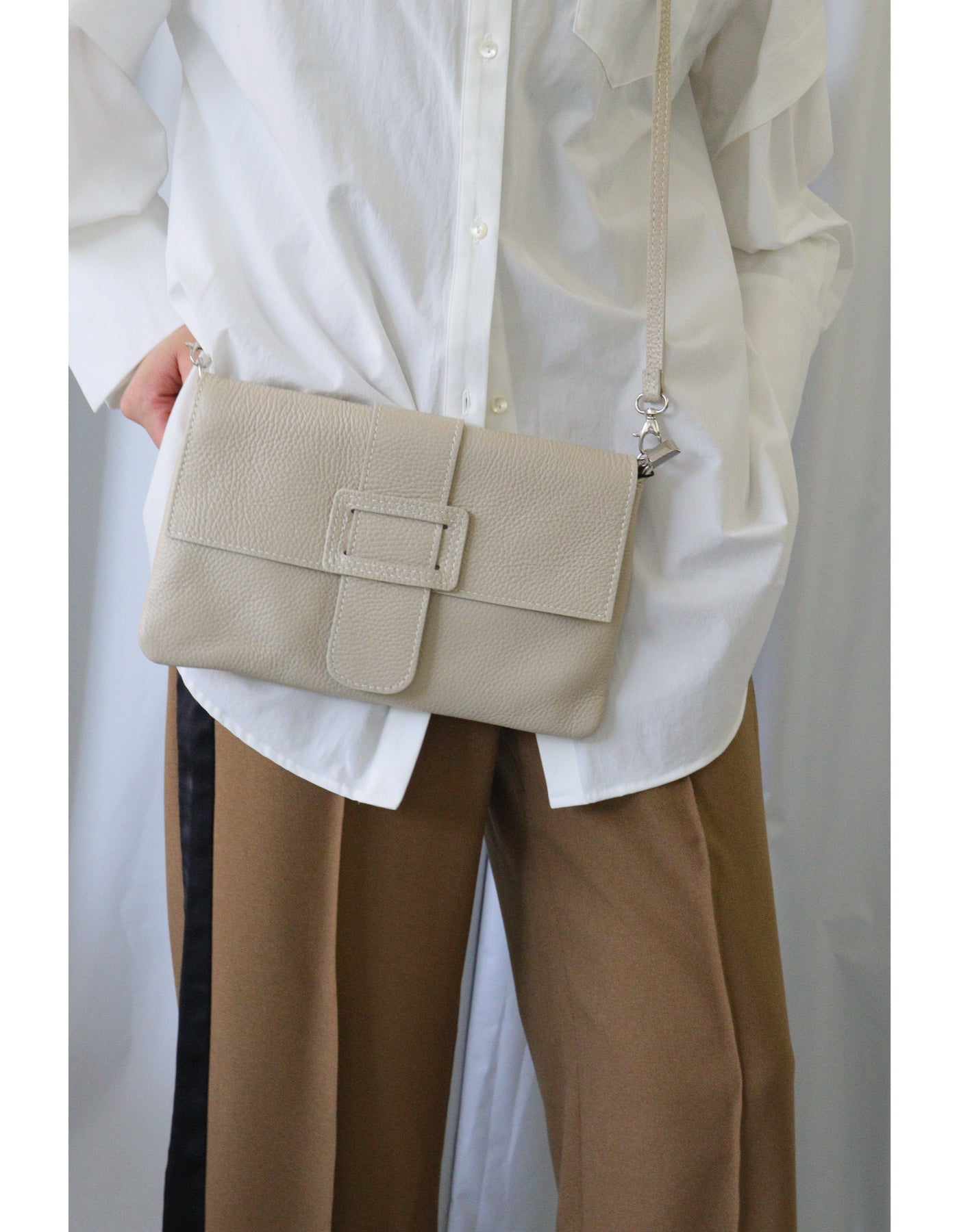 【MILLELA FIRENZE】バックルショルダーバッグ