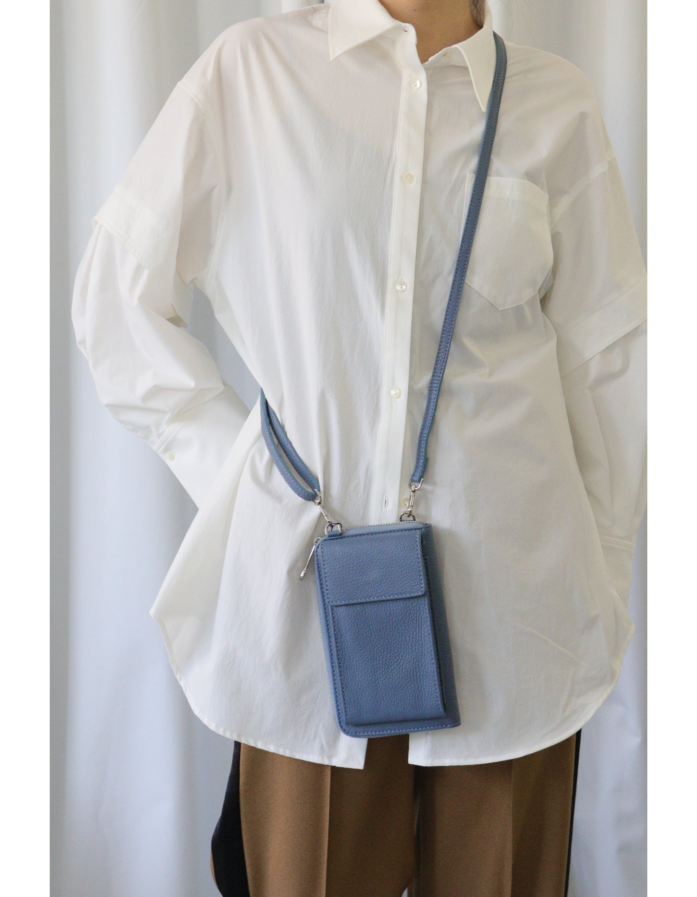【MILLELA FIRENZE】スマホウォレットバッグ