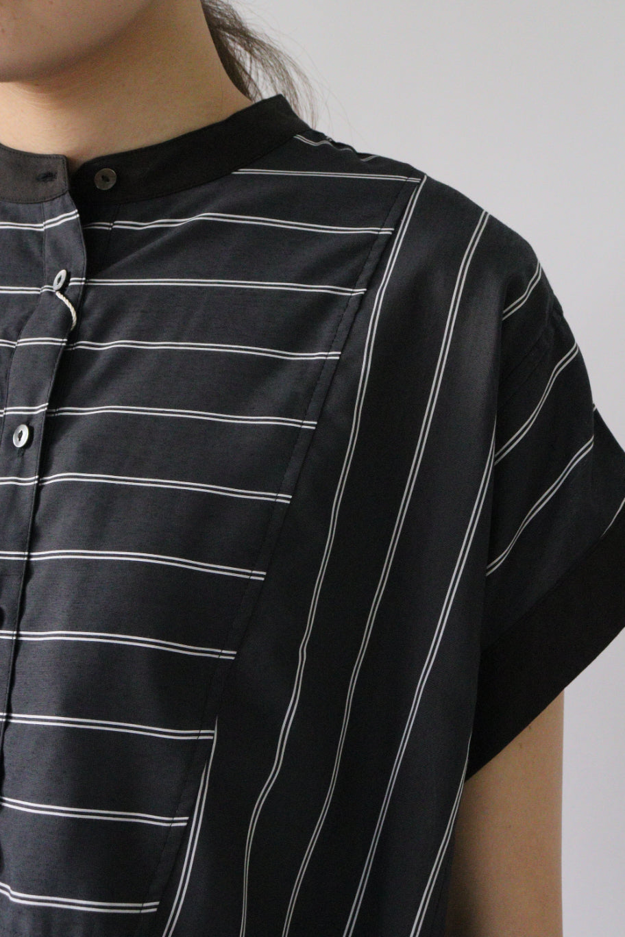 【ACUTA】ストライプブザムフレンチスリーブシャツ