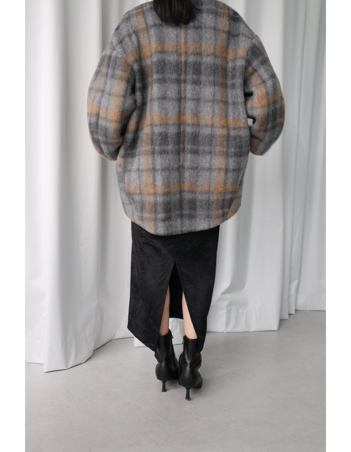 【ACUTA アクータ】チェックシャギーコクーンコート