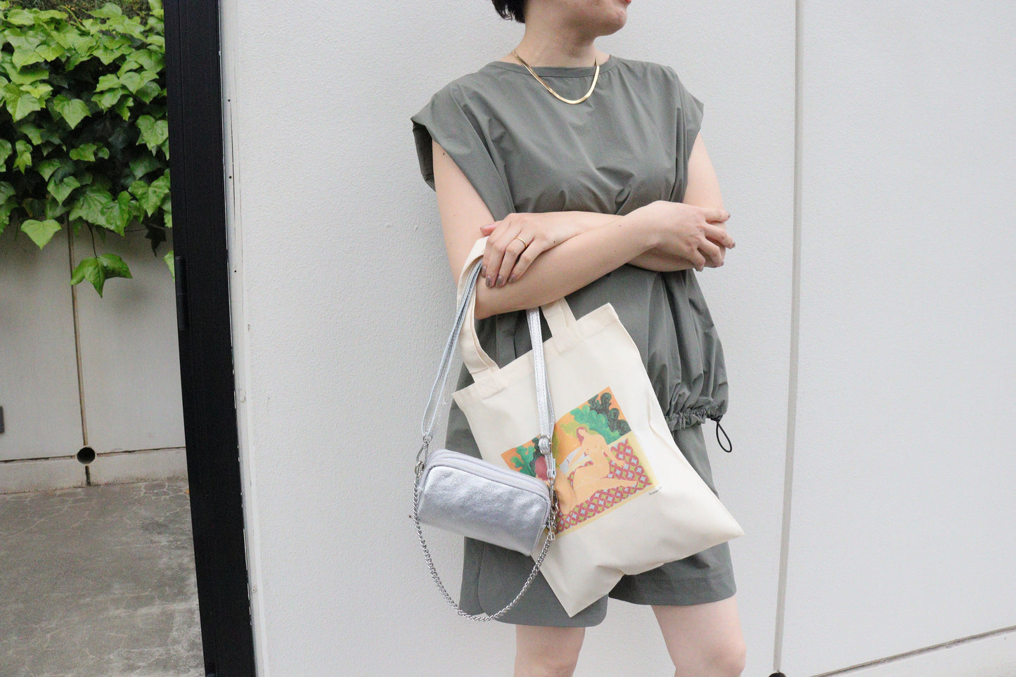 【ACUTA】【撥水】【UVカット】ドロストTブラウス