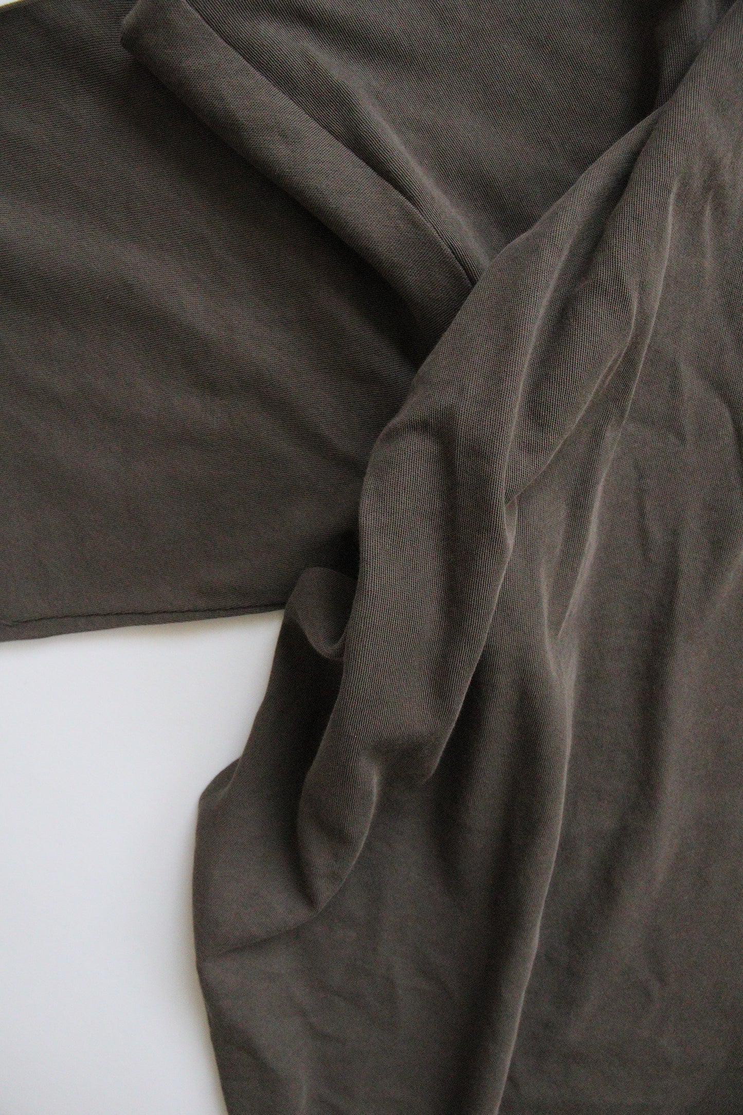 【ACUTA】ドライタッチツイストTシャツ