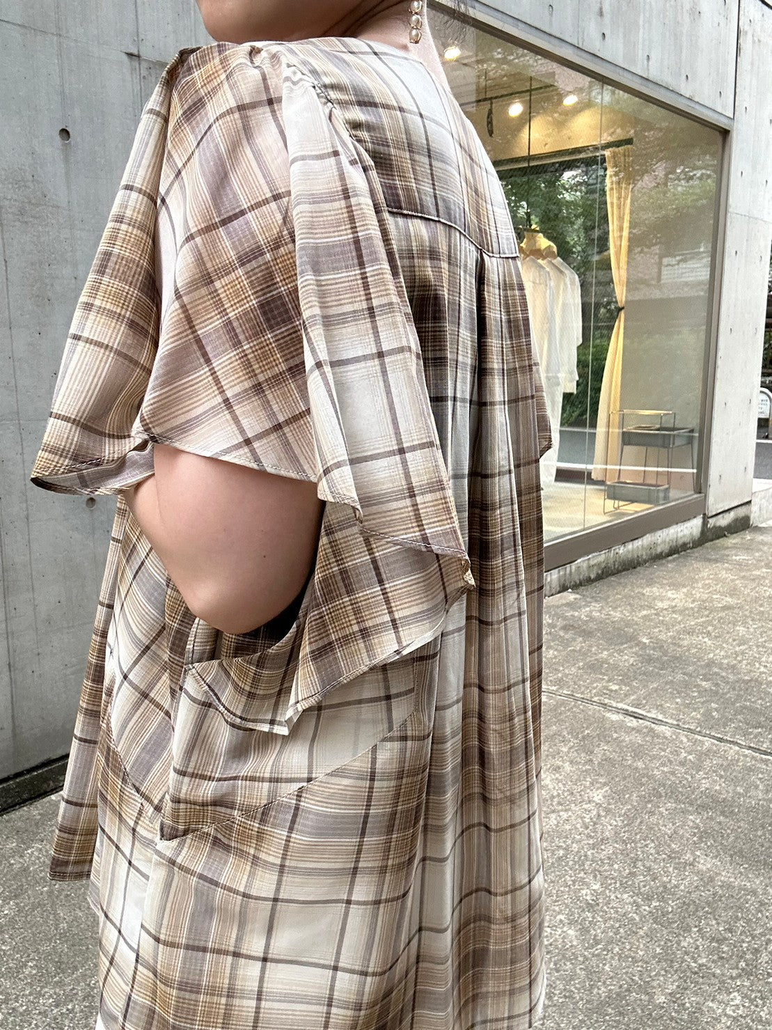 【ACUTA アクータ】チェックラッフルスリーブブラウス