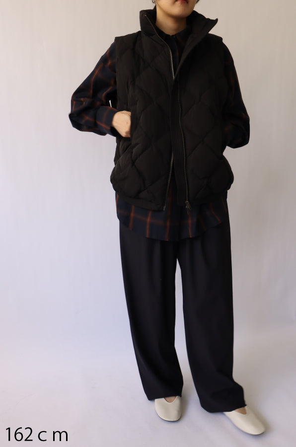 【ACUTA】【PRE ORDER】ダイヤステッチダウンベスト
