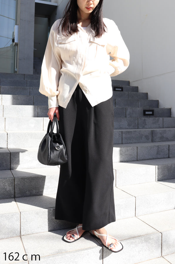 【ACUTA】 ノーカラーブルゾン風シャツ