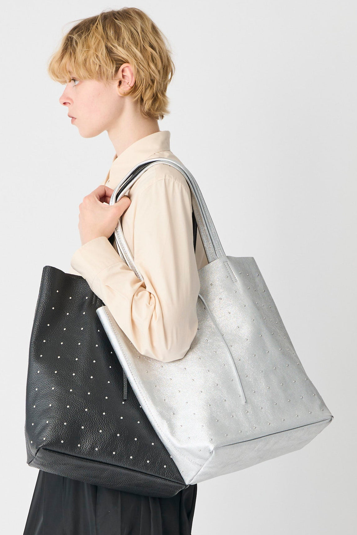 【MILLELA  FIRENZE】スタッズトートバッグ