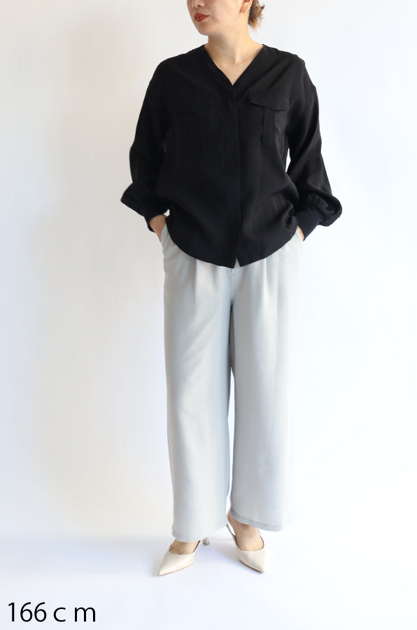 【ACUTA】 ノーカラーブルゾン風シャツ