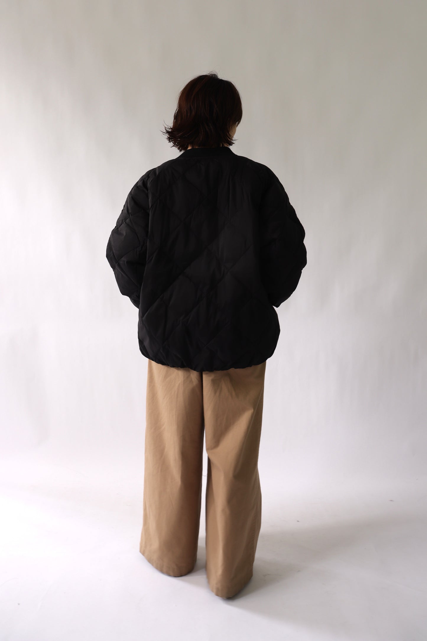 【ACUTA】ストレッチタフタショートダウン