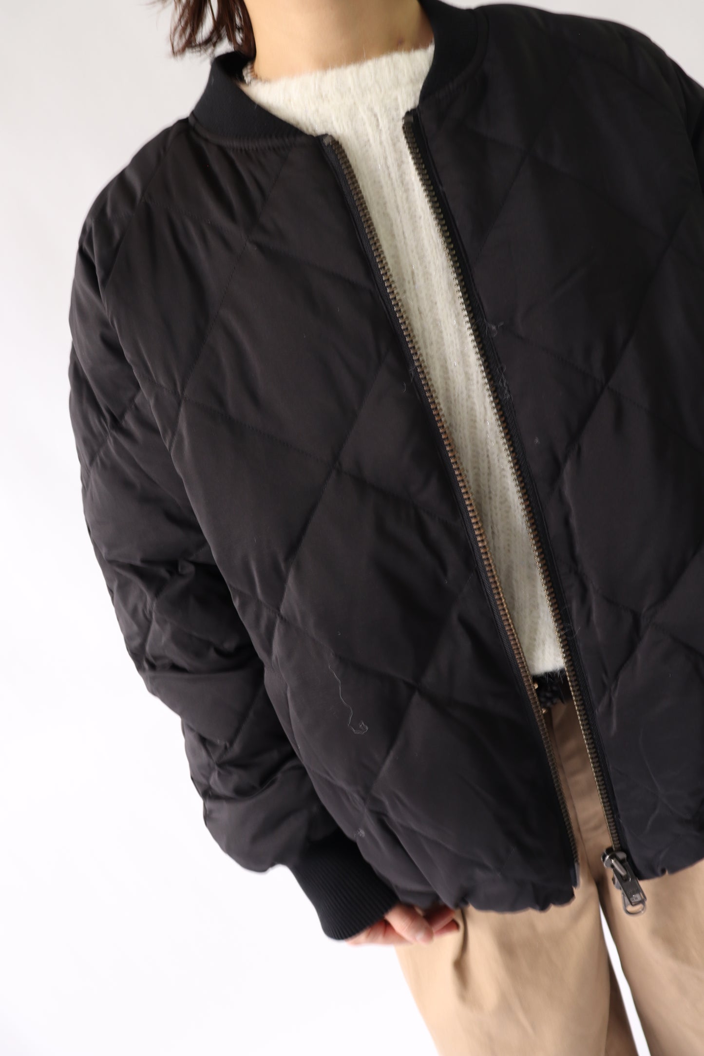 【ACUTA】ストレッチタフタショートダウン