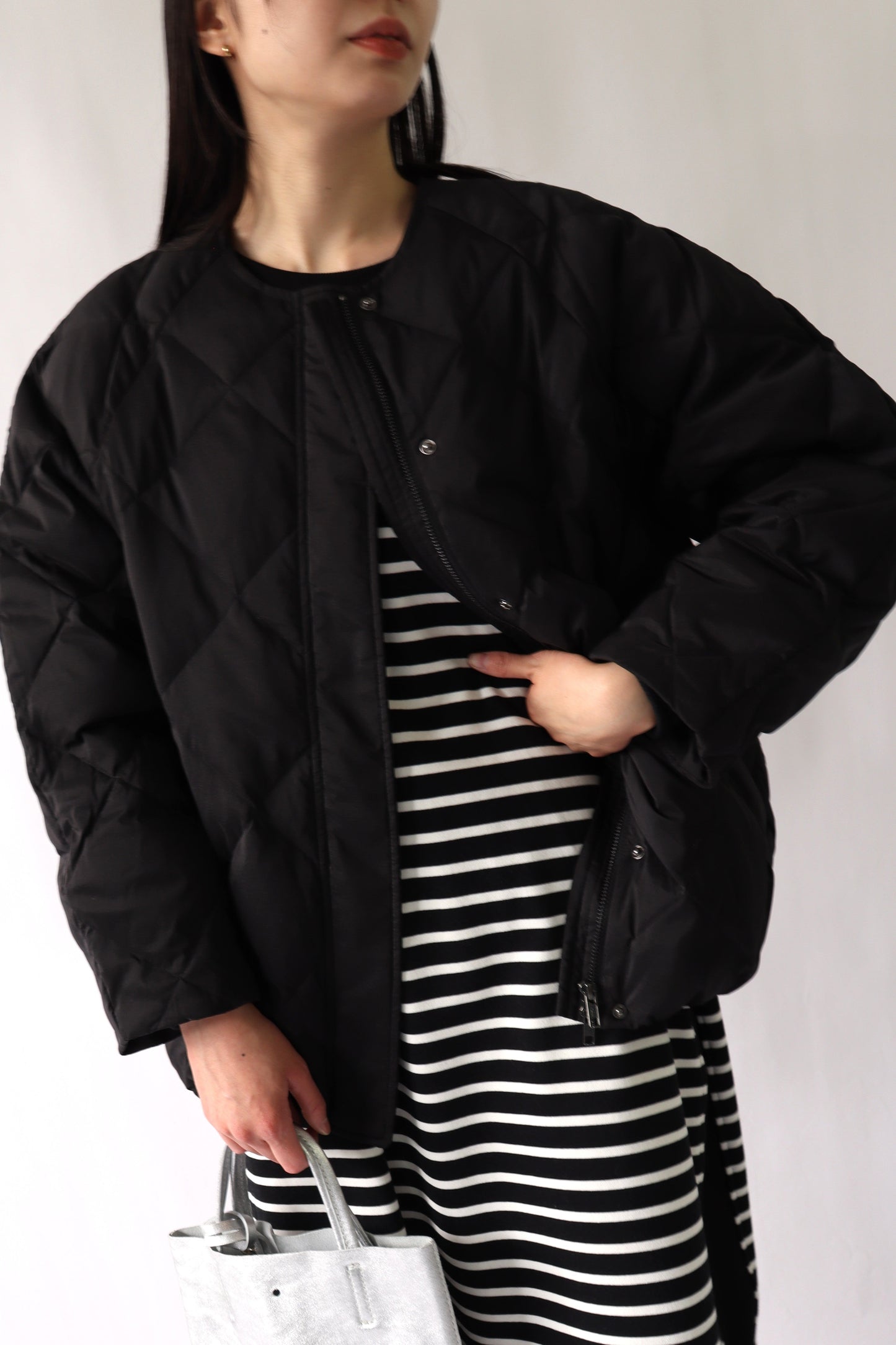 【ACUTA】ストレッチタフタバナナスリーブダウン