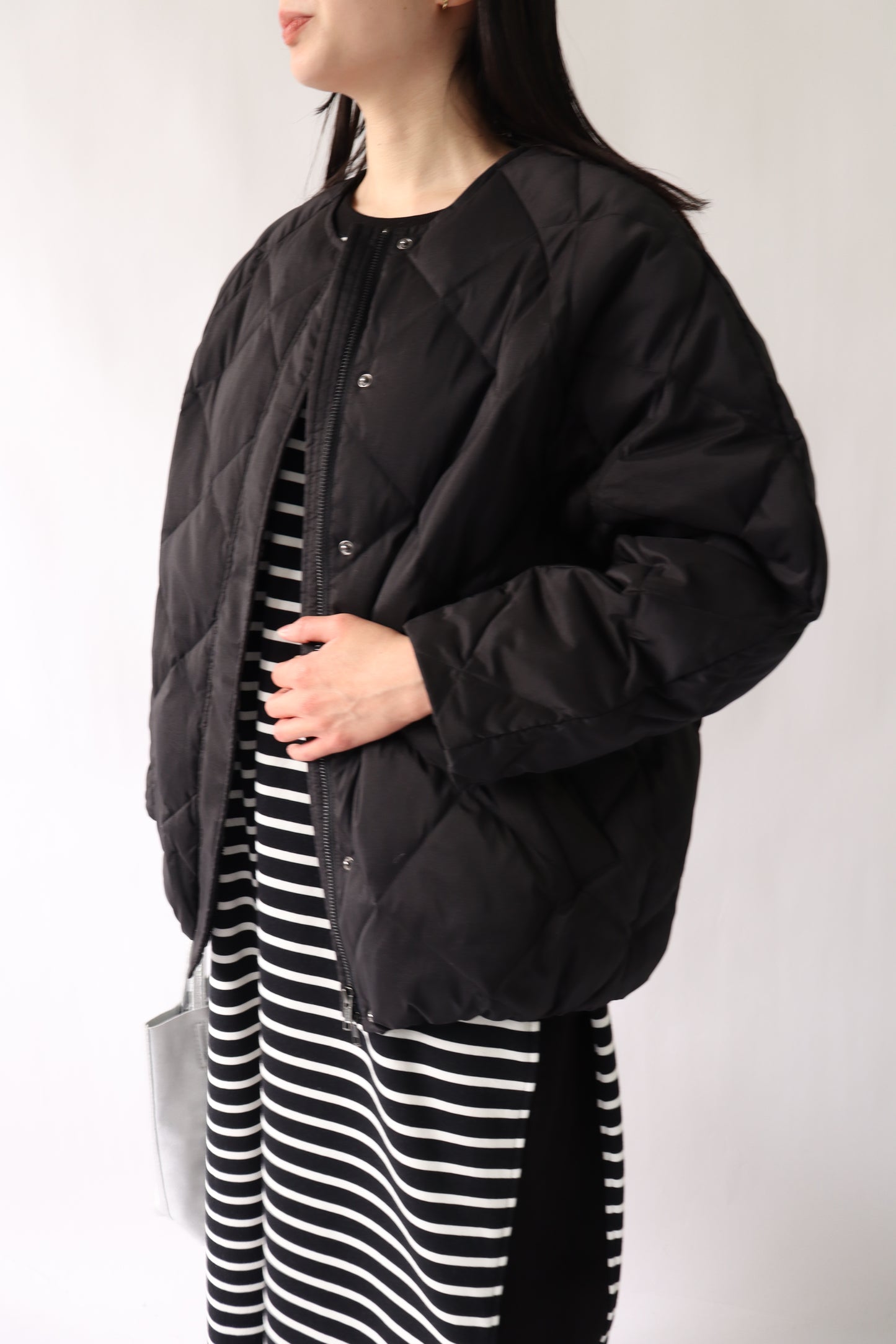 【ACUTA】ストレッチタフタバナナスリーブダウン