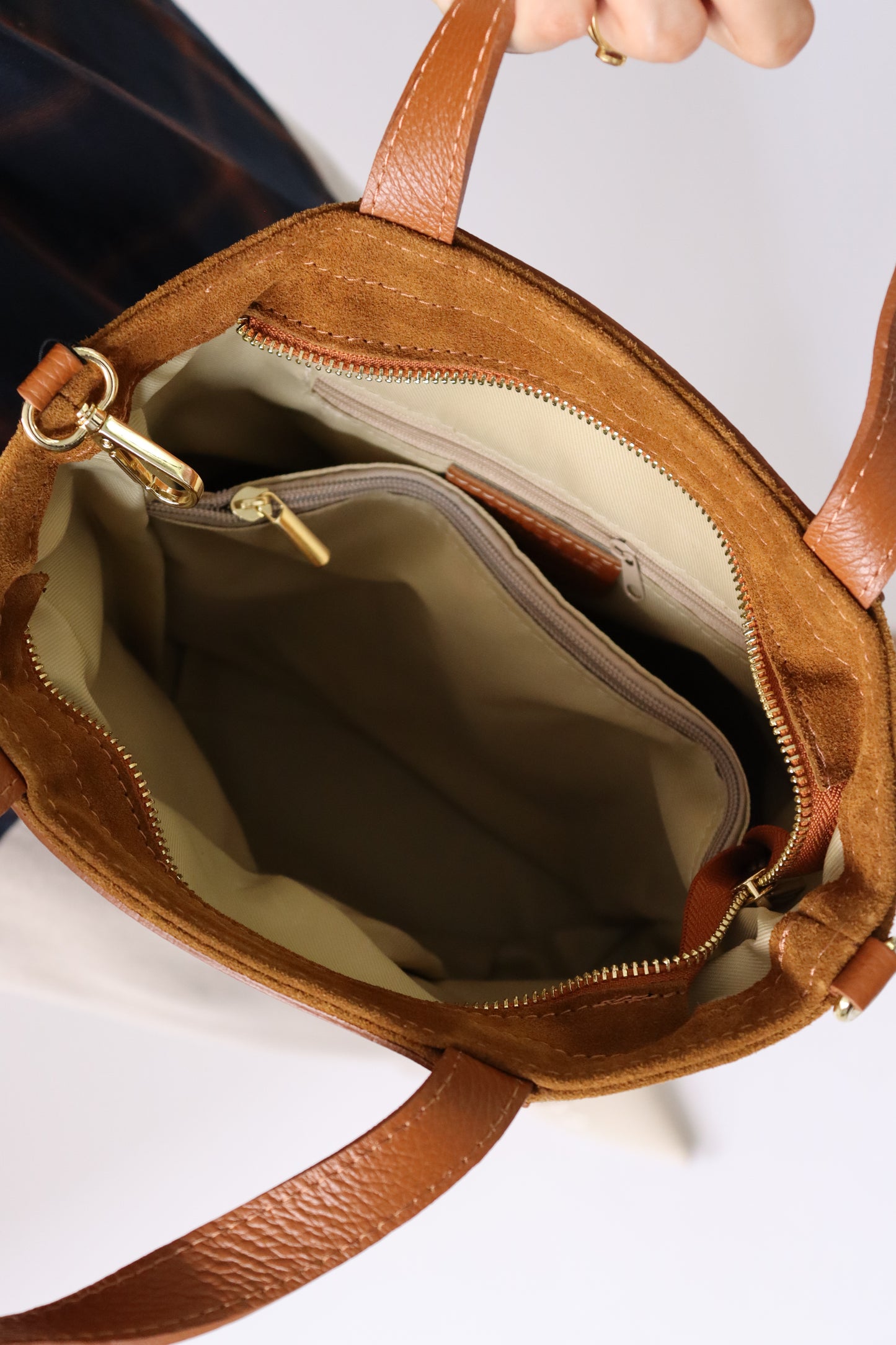 【MILLELA  FIRENZE】スエードバケツバッグ