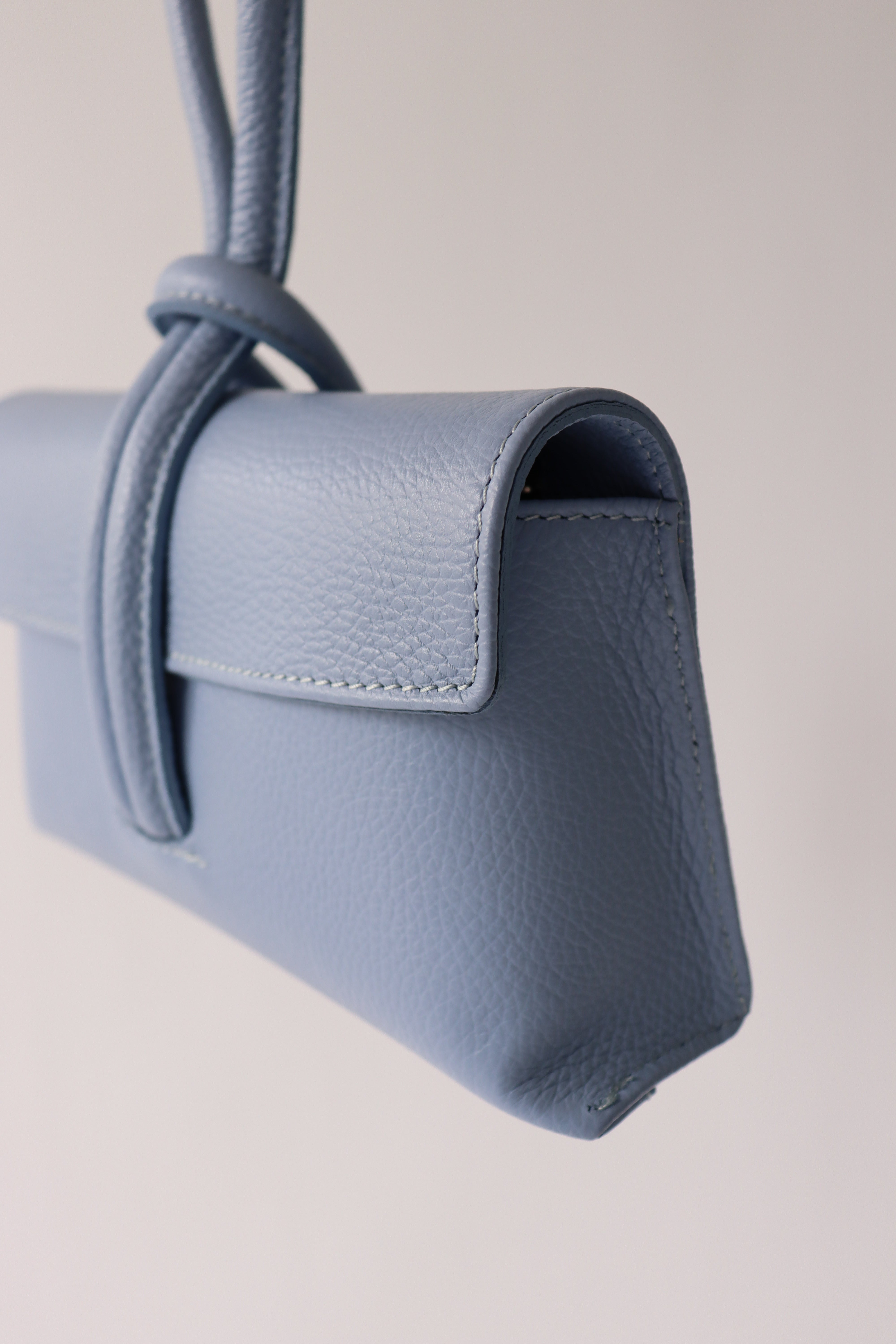 MILLELA FOREMZE　ループハンドルバッグ MILLELA FIRENZE】メタリックループハンドバッグ ミレッラ