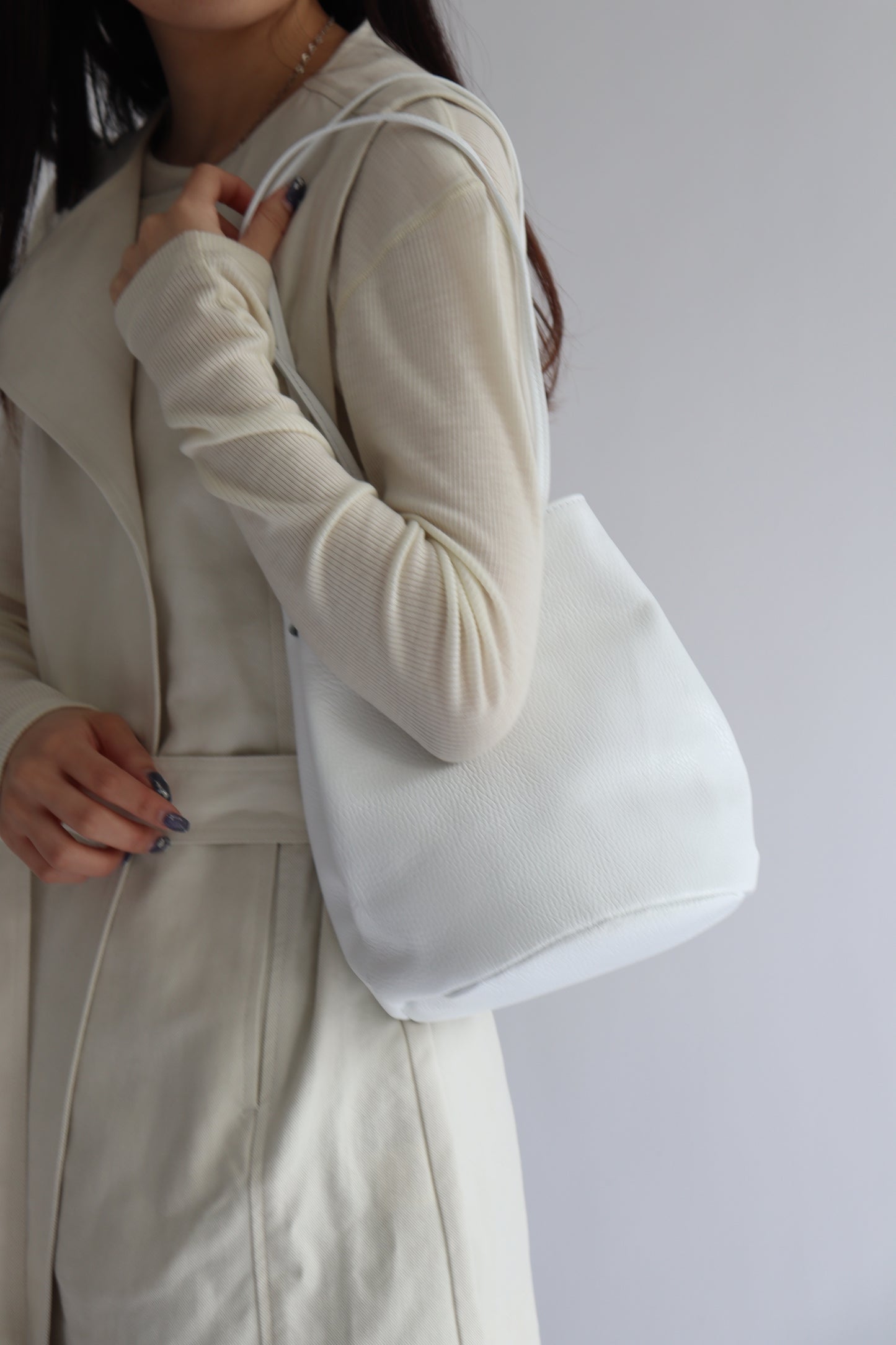 【MILLELA  FIRENZE】 巾着レザーバッグ