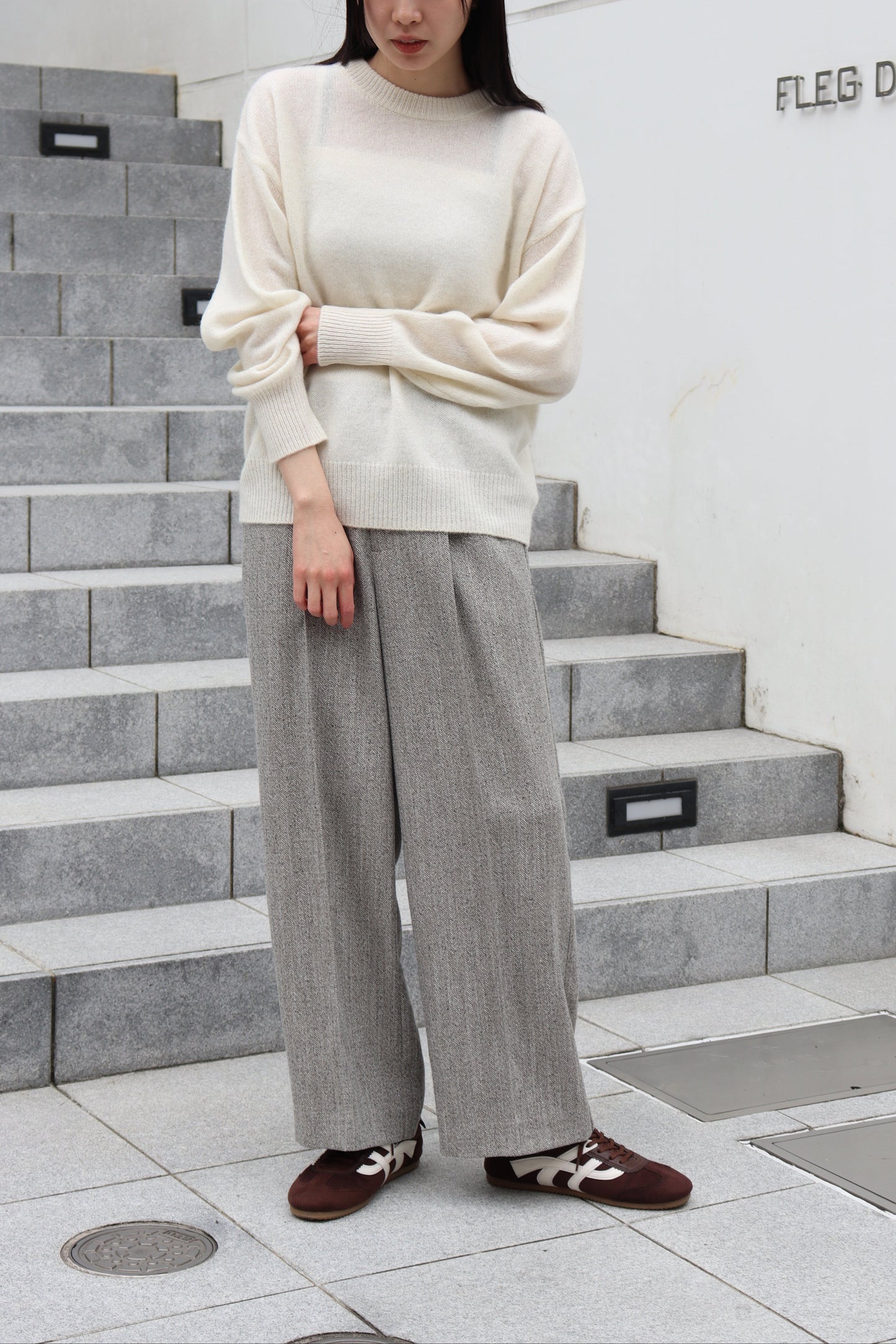 【ACUTA】 ヤク混クルーネックニット