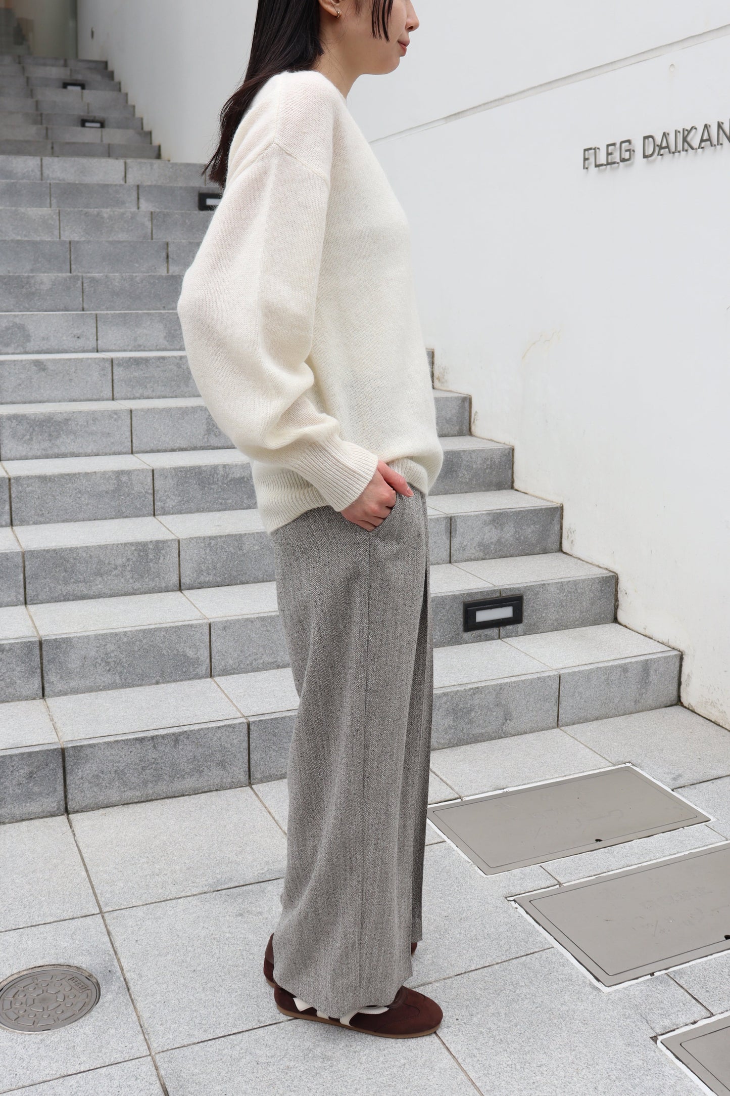 【ACUTA】 ヤク混クルーネックニット