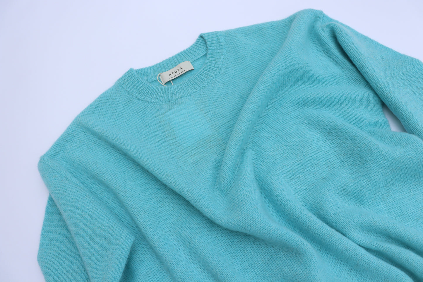 【ACUTA】 ヤク混クルーネックニット